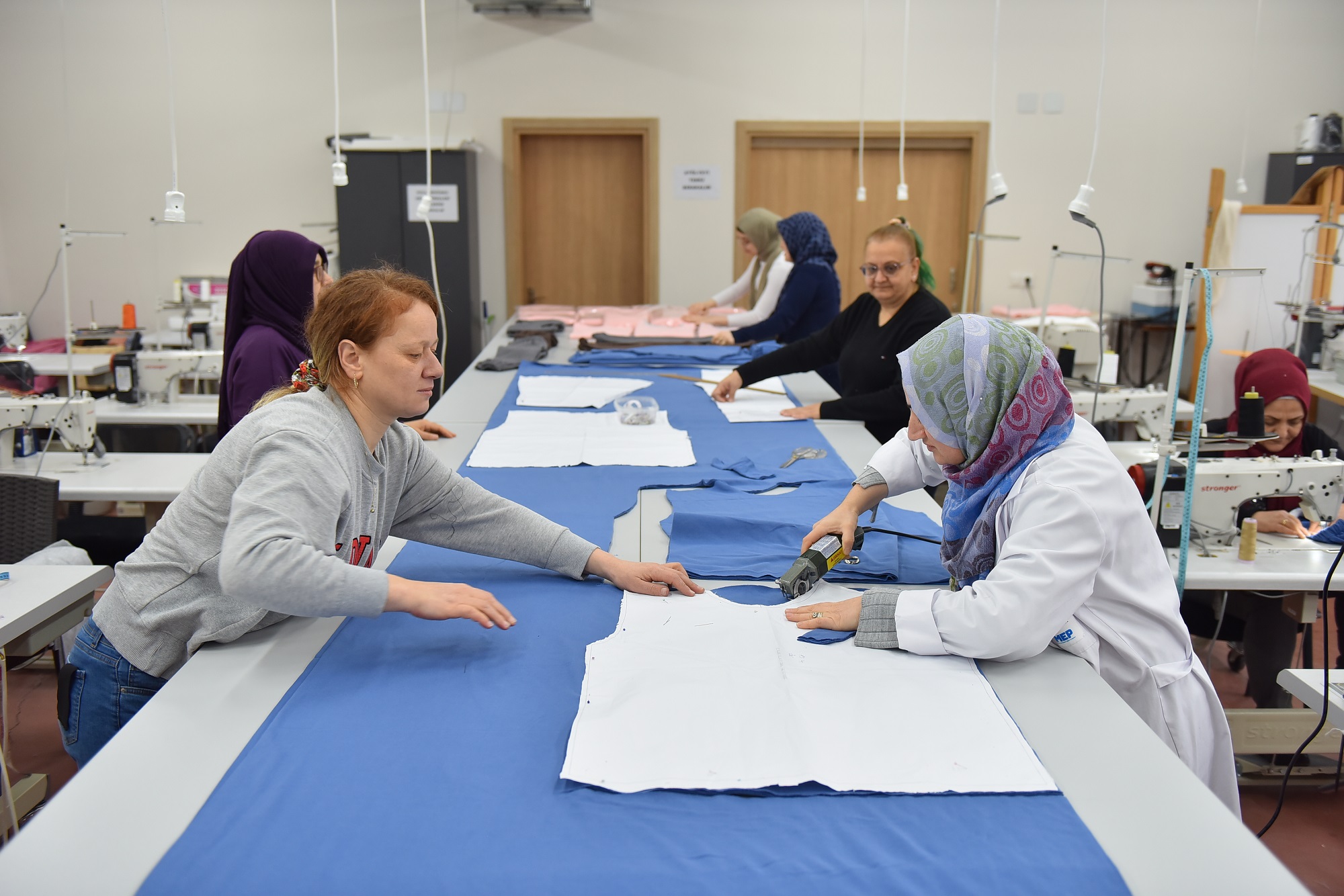 Yıldırım ‘Bir El De Sen Uzat’ projesi ile fark yaratıyor