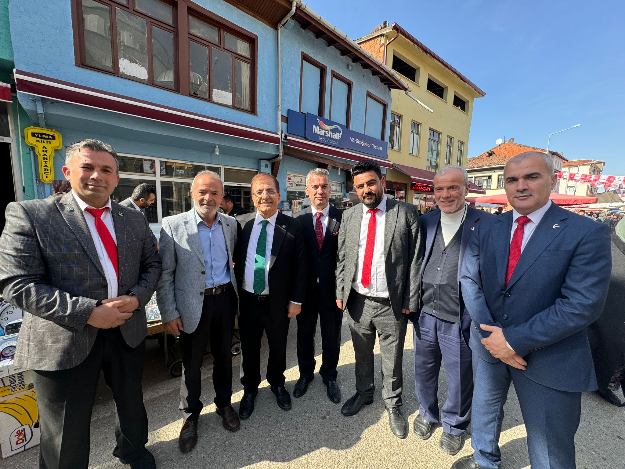 Sedat Yalçın Orhaneli’de esnaf ve vatandaşlarla buluştu