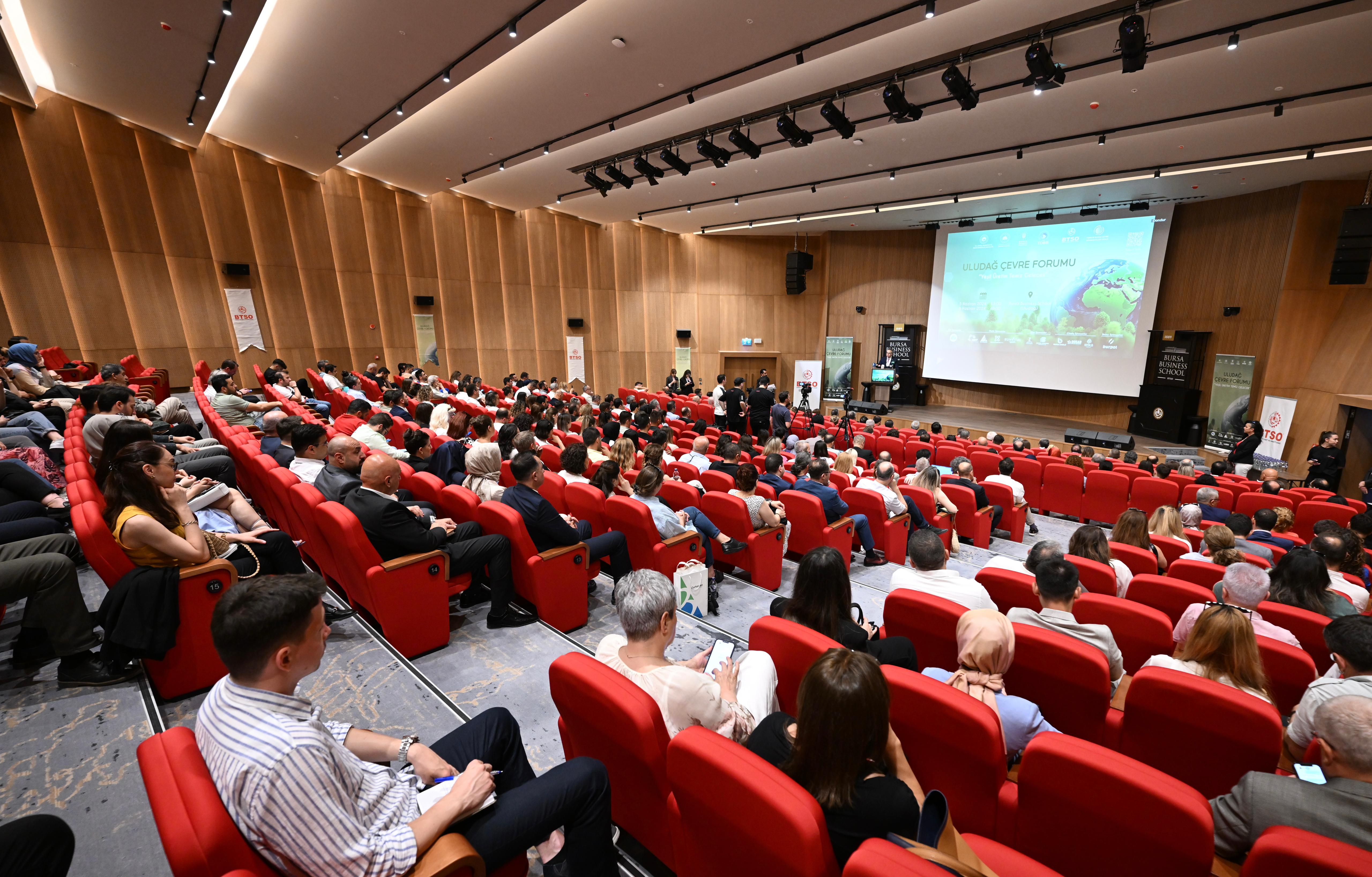 Uludağ Çevre Forumu ‘Yeşil Üretim Temiz Gelecek’ Temasıyla Gerçekleştirildi