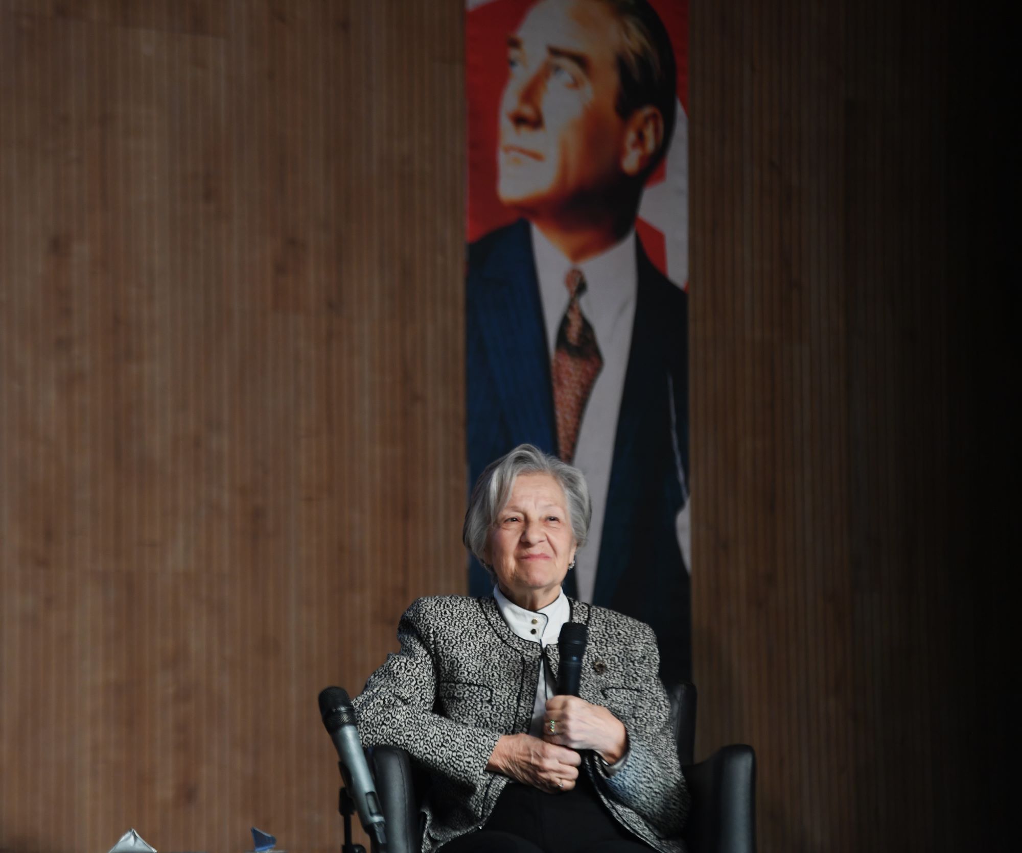 Bursa'nın ilk müzik öğretmeni Osmangazililerle buluştu