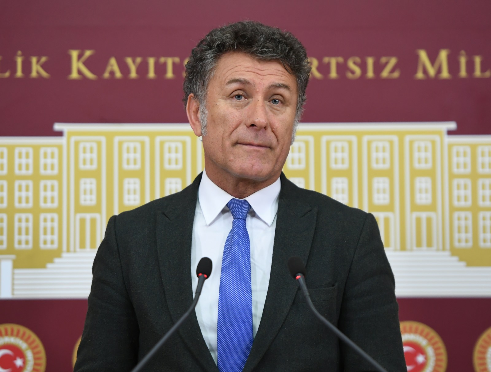 CHP Milletvekili Orhan Sarıbal: "Suriye'de insanlık suçu işleniyor, sessiz kalmak suça ortak olmaktır"