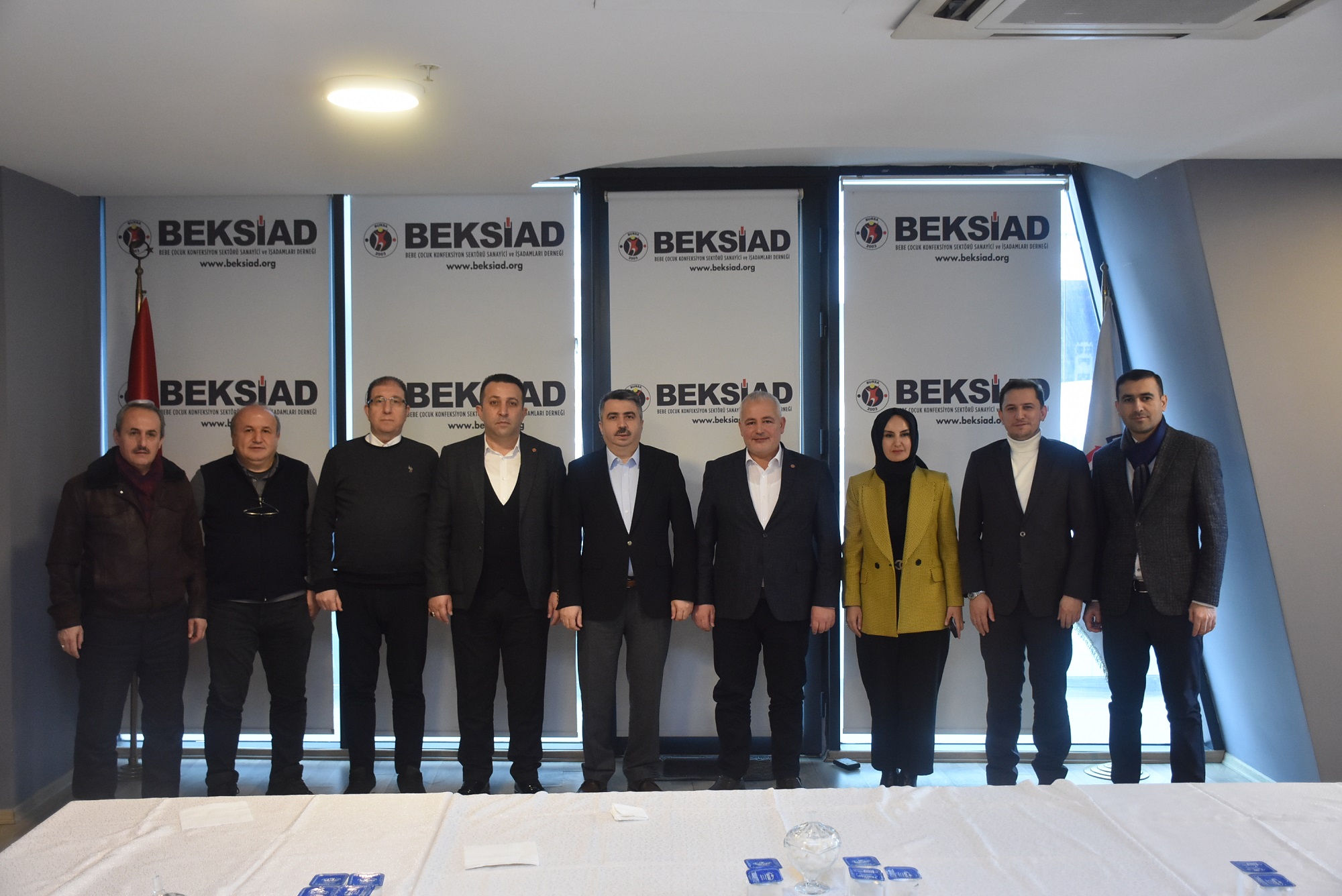 Başkan Yılmaz BEKSİAD'ı ziyaret etti