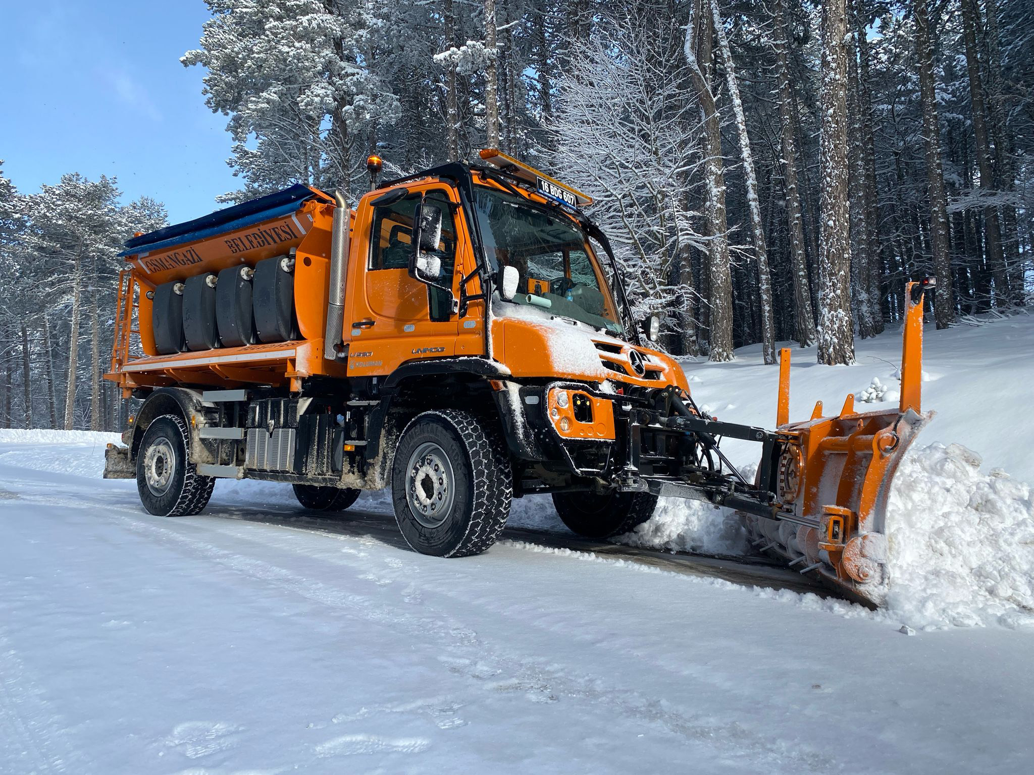 Osmangazi'de yollar güvenli hale getirildi