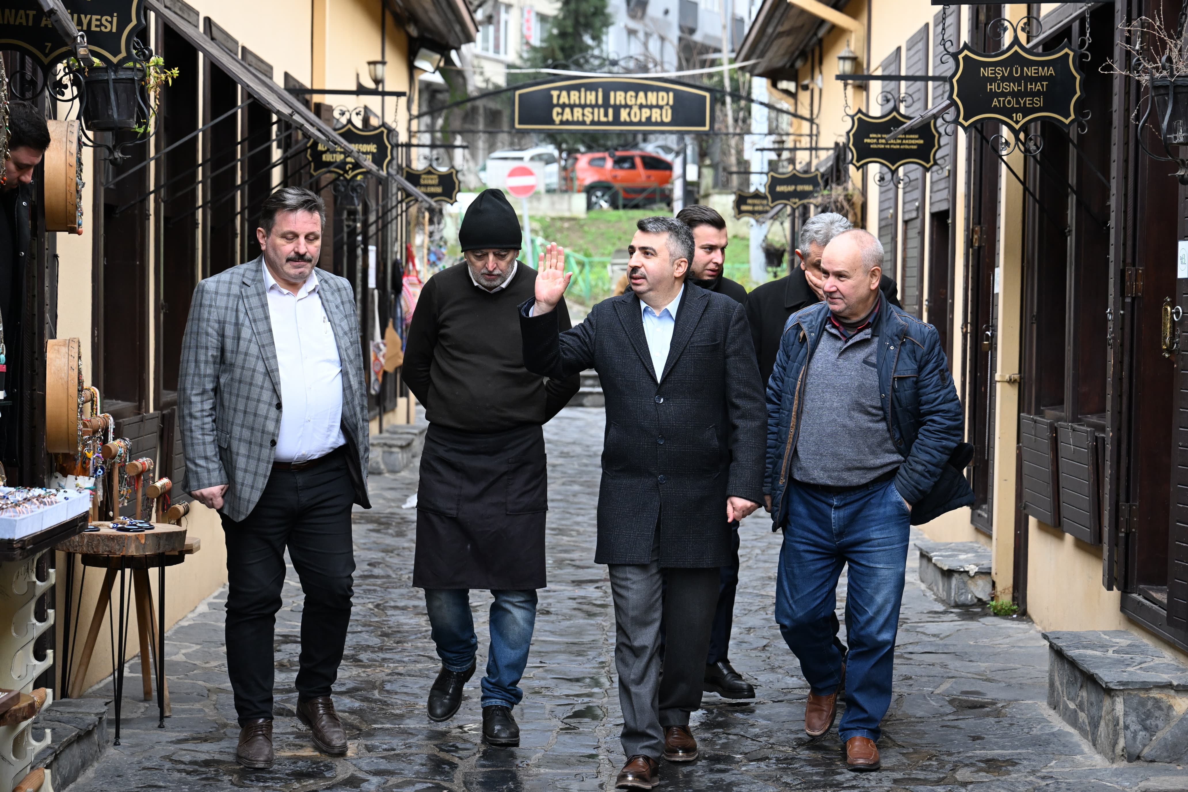 Başkan Yılmaz, esnafı ziyaret etti