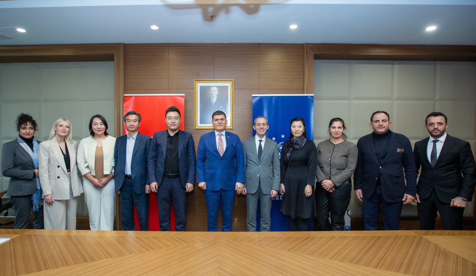 Çinli genç girişimcilerden Bursa Büyükşehir’i ziyaret etti