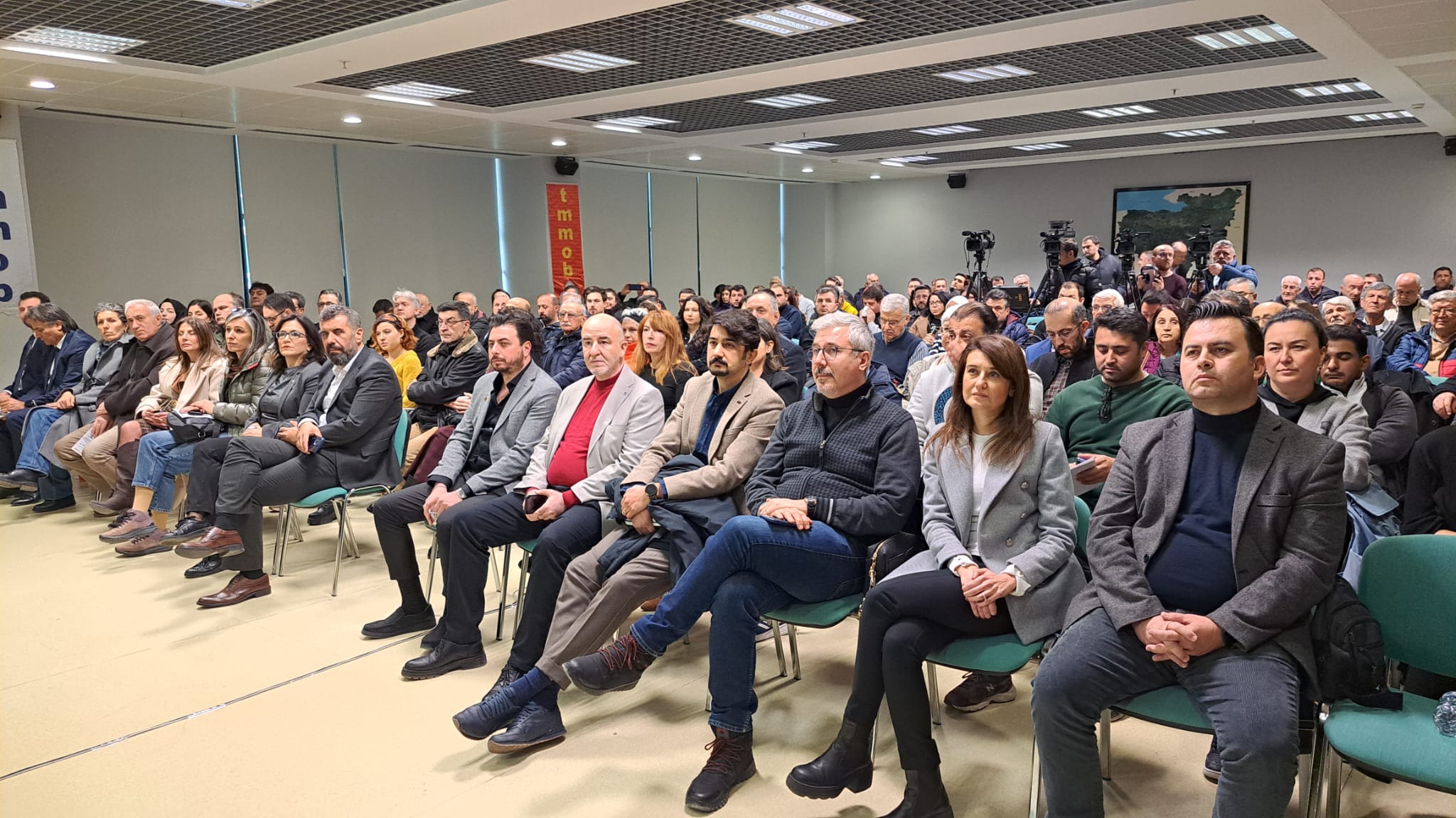 TMMOB Bursa İl Koordinasyon Kurulu “Yangın Paneli” düzenledi