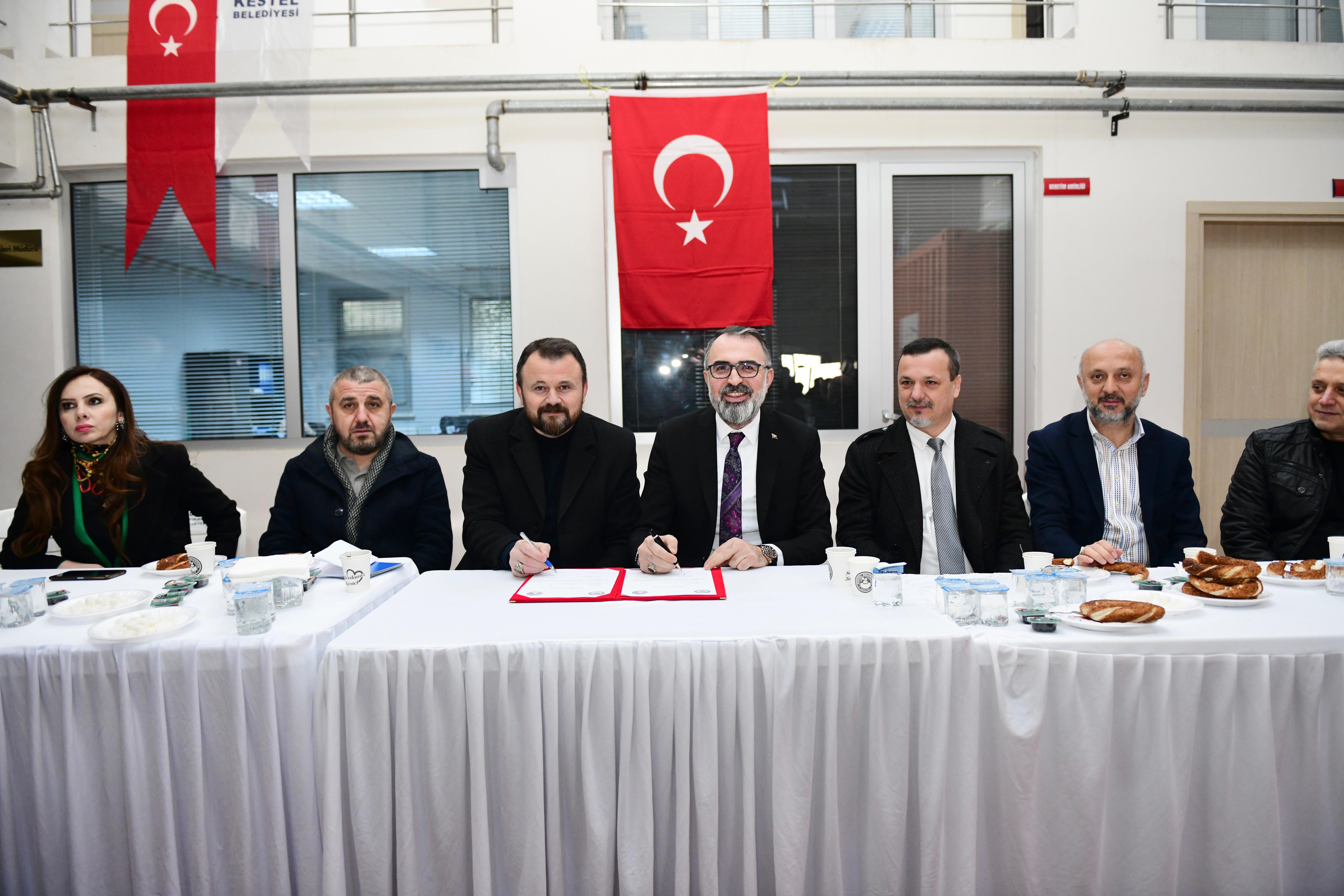 Kestel Belediyesi ve Kesbeltaş A.Ş.'de toplu sözleşme imza töreni