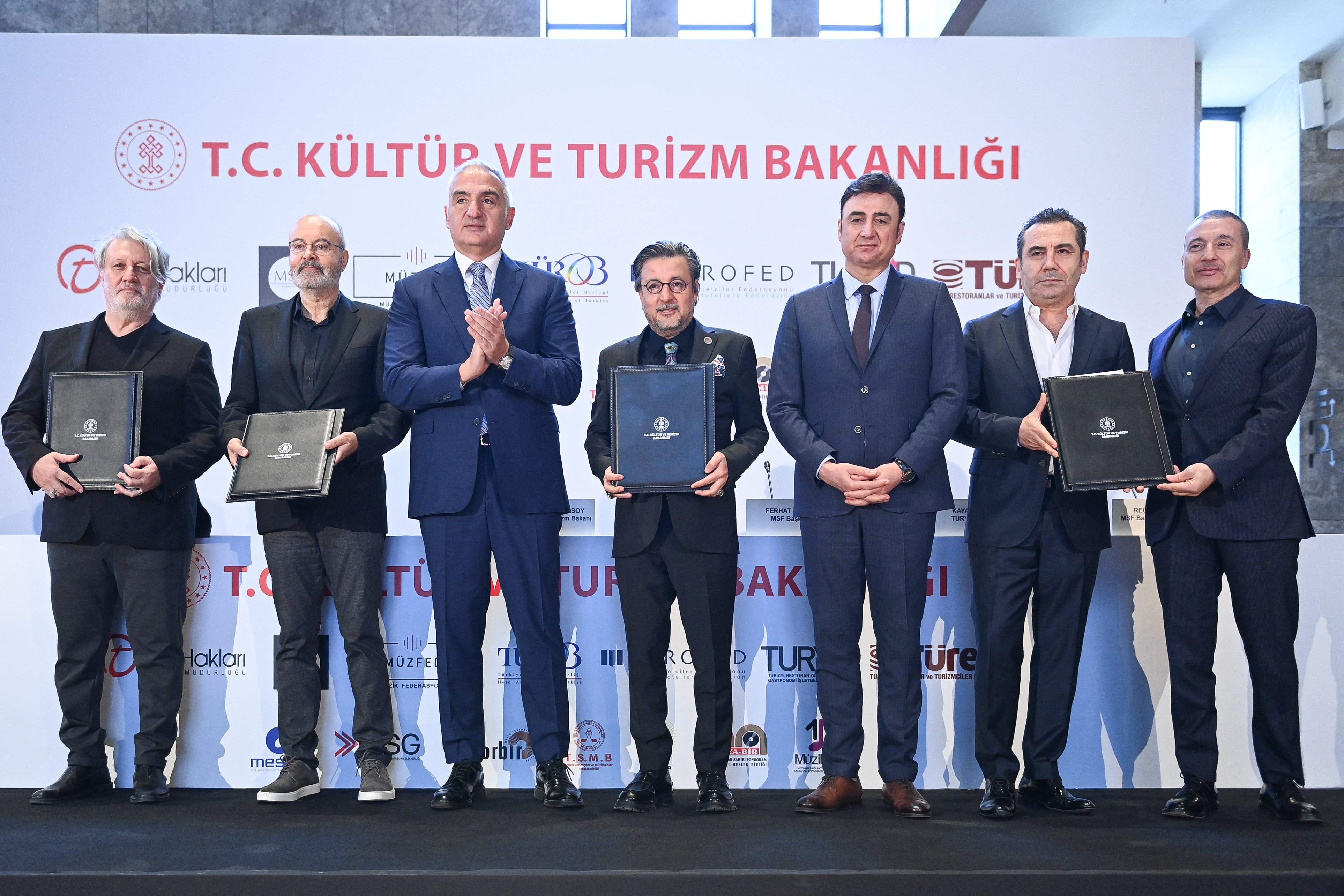 Gastronomi tesisleriyle müzik meslek birlikleri arasında protokol imzalandı
