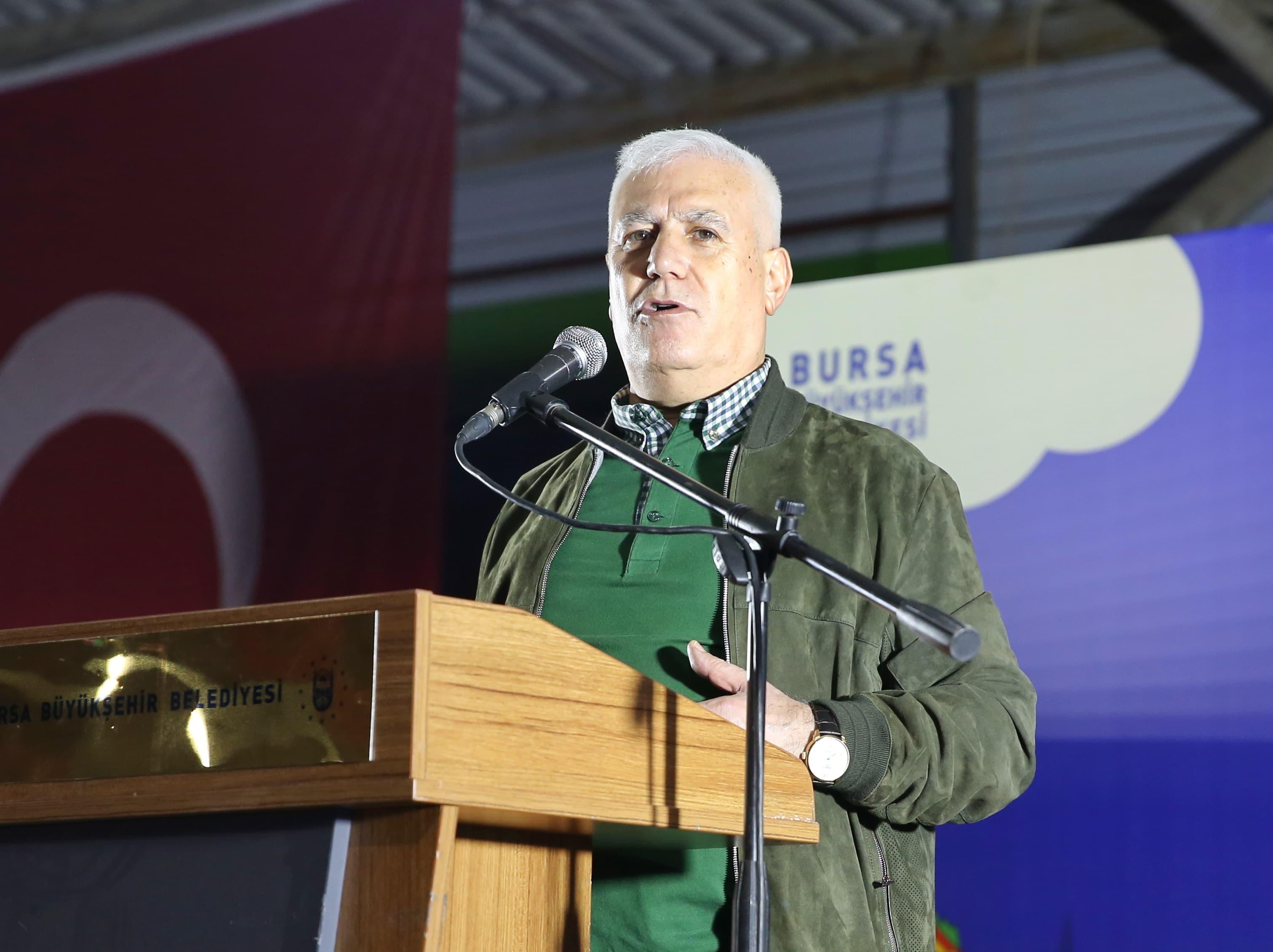 Bozbey'den İznik Gölü açıklaması: "Tüm çabayı gösteriyoruz"