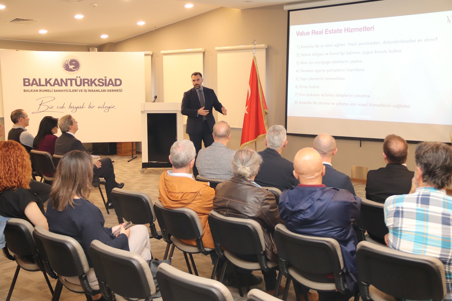 BALKANTÜRK Akademi'den ABD Yatırım Fırsatları semineri