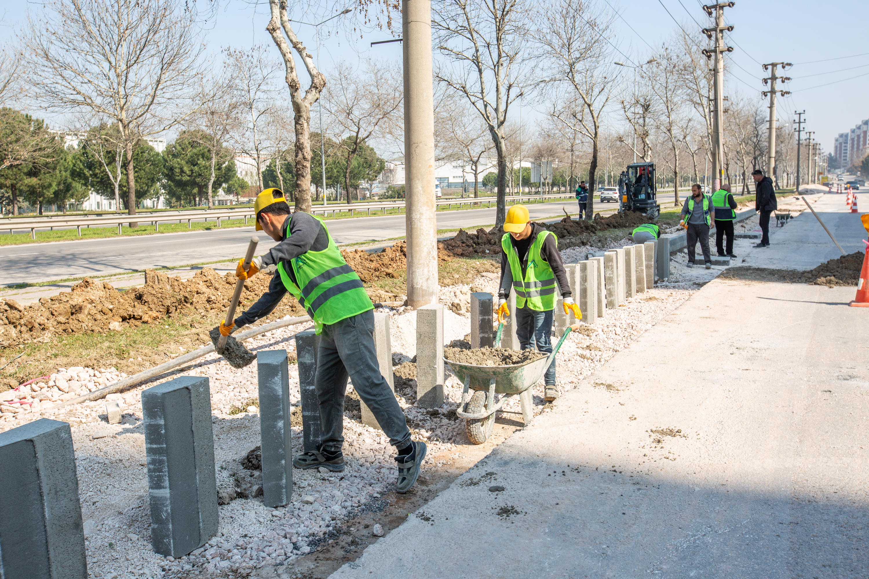 Bursa'da kavşak düzenlemesiyle trafik akışı değişiyor