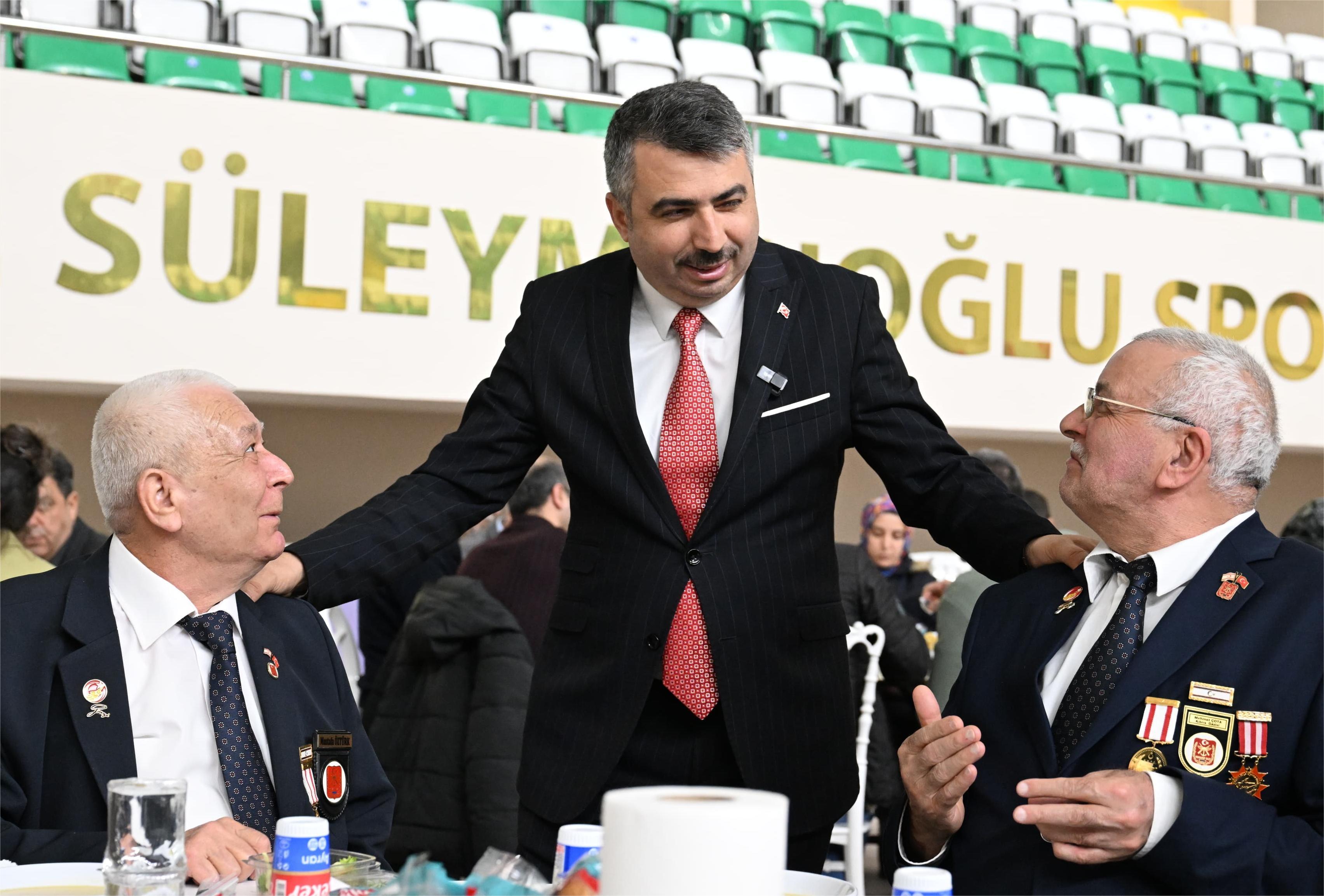 Şehit ve gazi yakınları iftar sofrasında buluştu