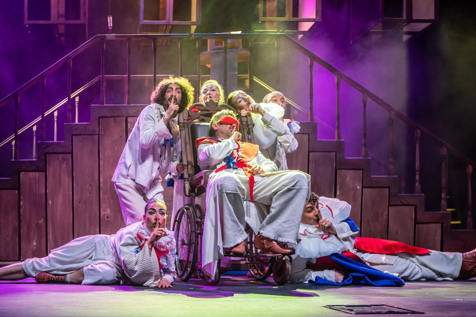 "Kısa Süren Saltanat" prömiyer yaptı