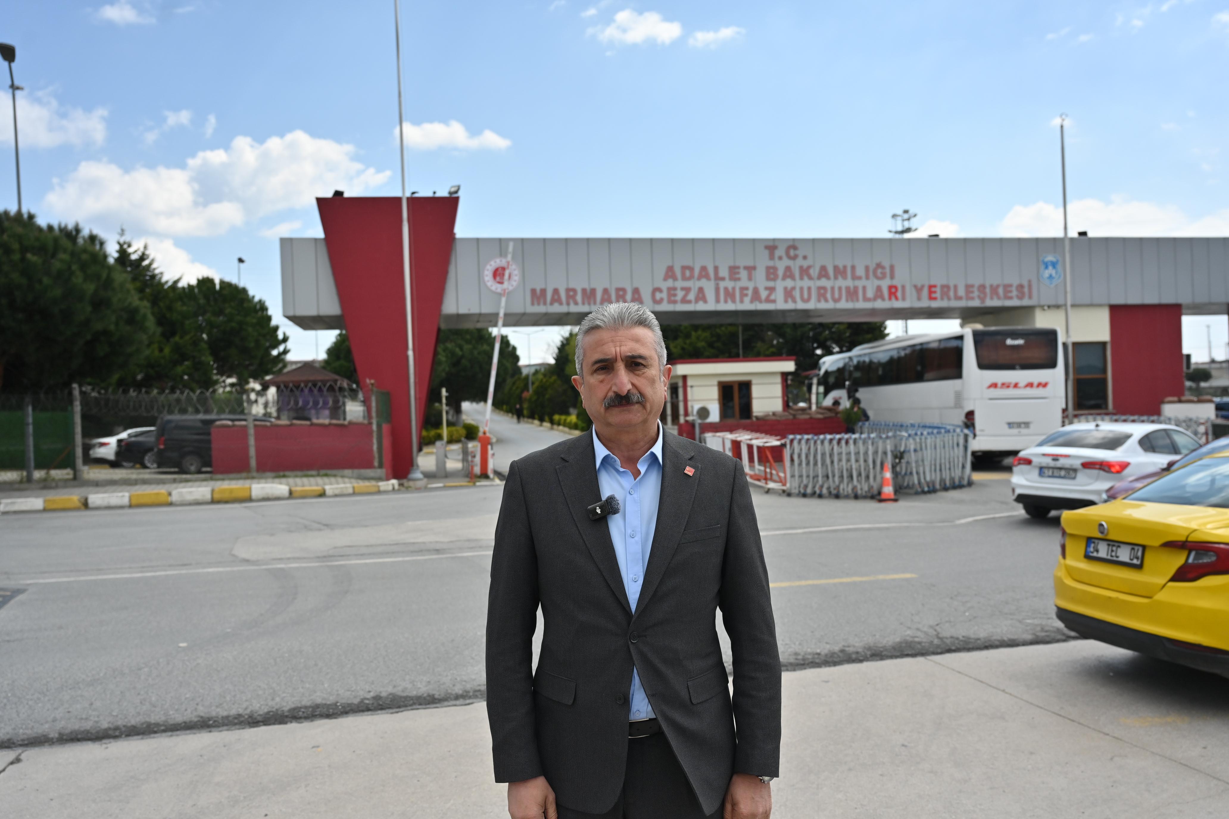 CHP Bursa İl Başkanı Nihat Yeşiltaş ve Büyükşehir Belediye Başkanı Mustafa Bozbey'den İmamoğlu'na ziyaret