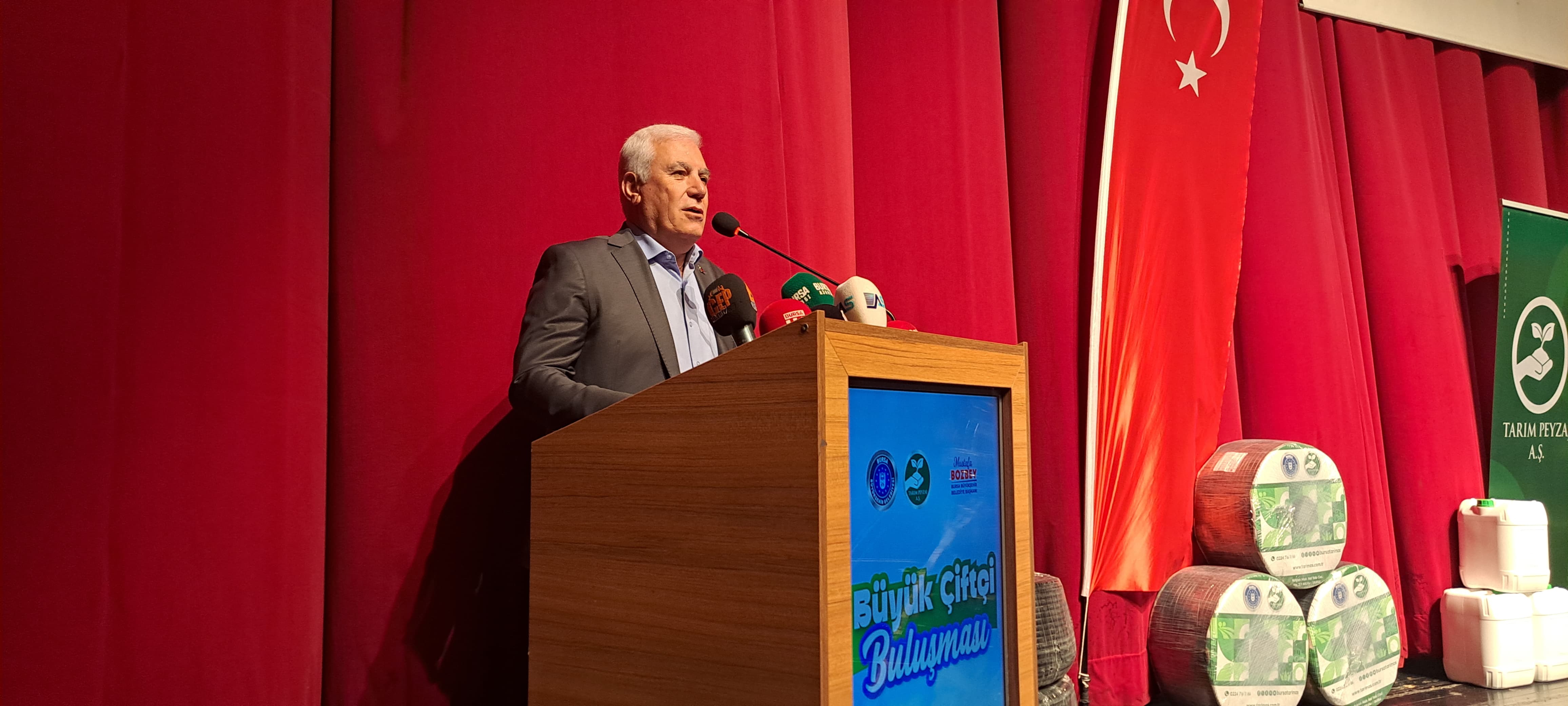 Bursa'da "Büyük Çiftçi Buluşması": Bozbey'den destek sözü
