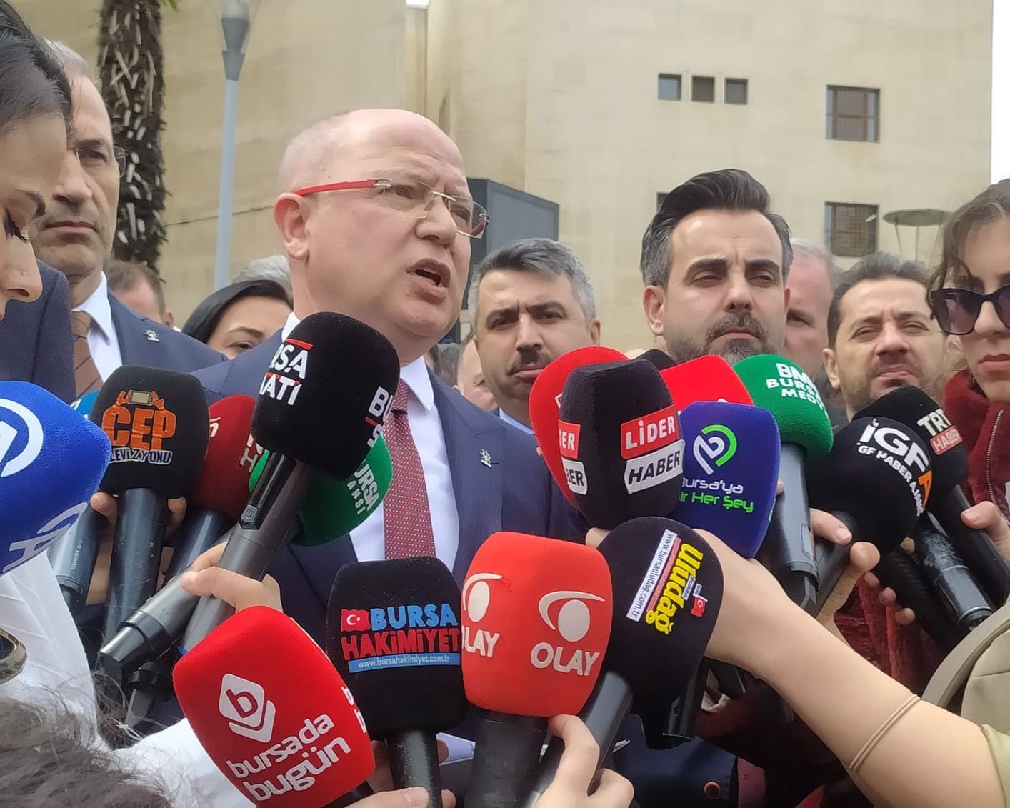 AK Parti’den Başkan Bozbey hakkında suç duyurusu