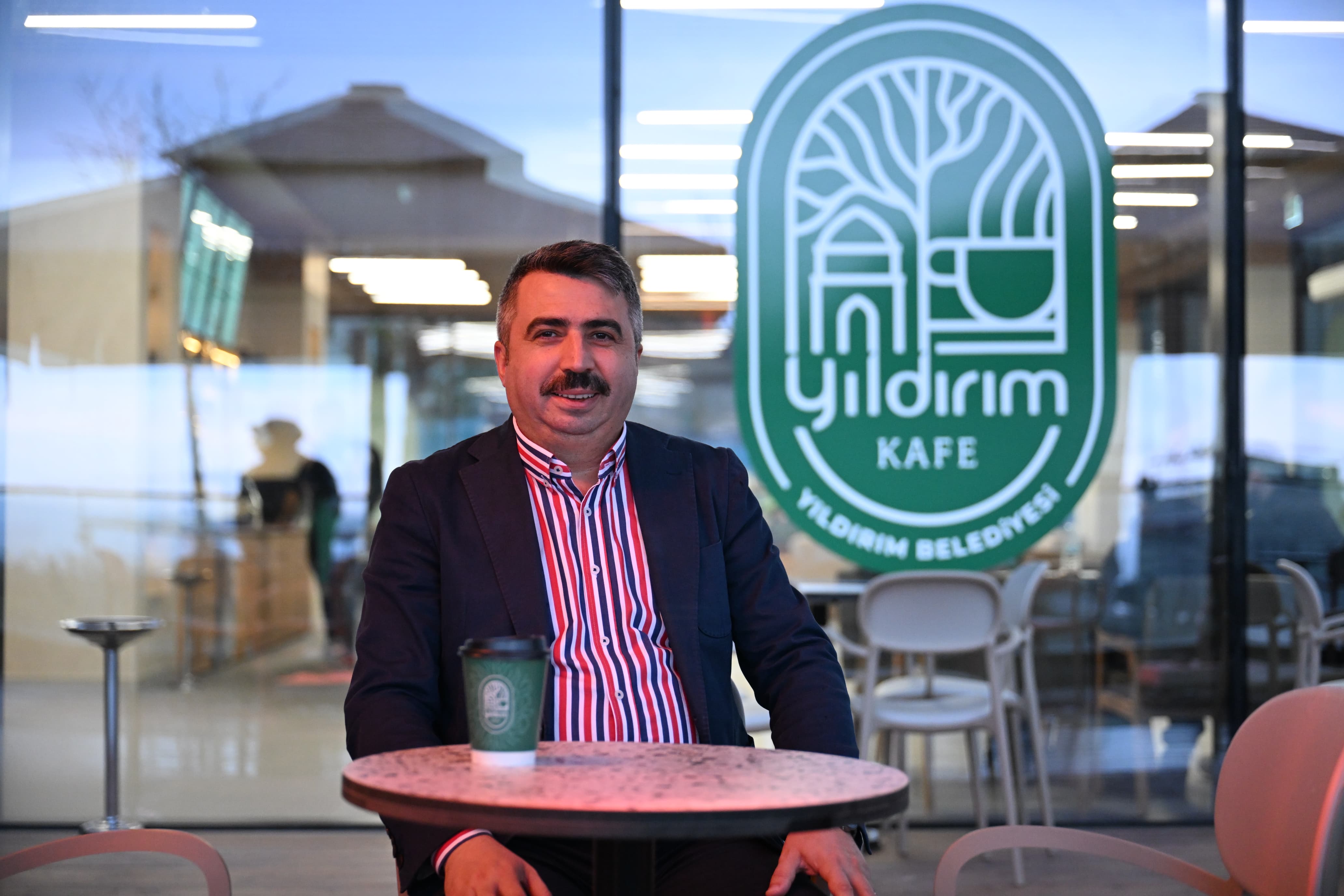 Yıldırım Kafe kapılarını açtı