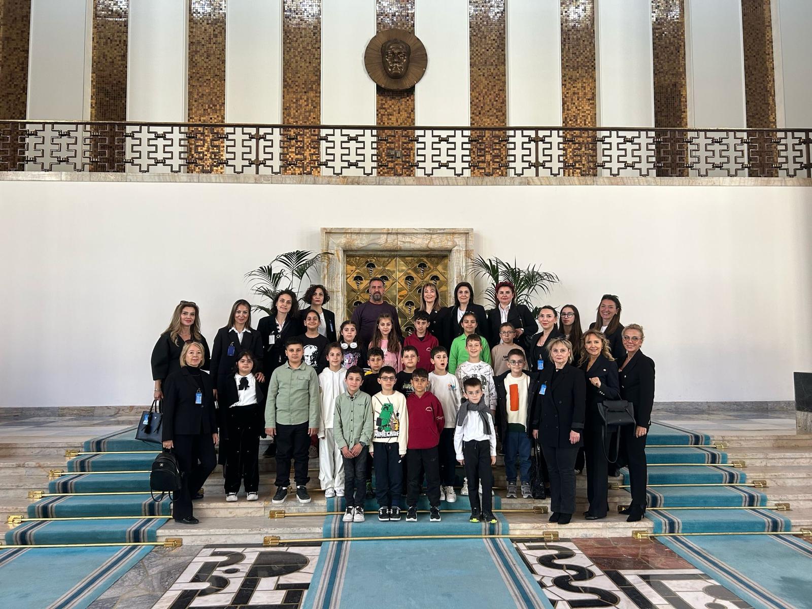 Bursa BUSADER, öğrencilere Cumhuriyet'in ruhunu yaşattı