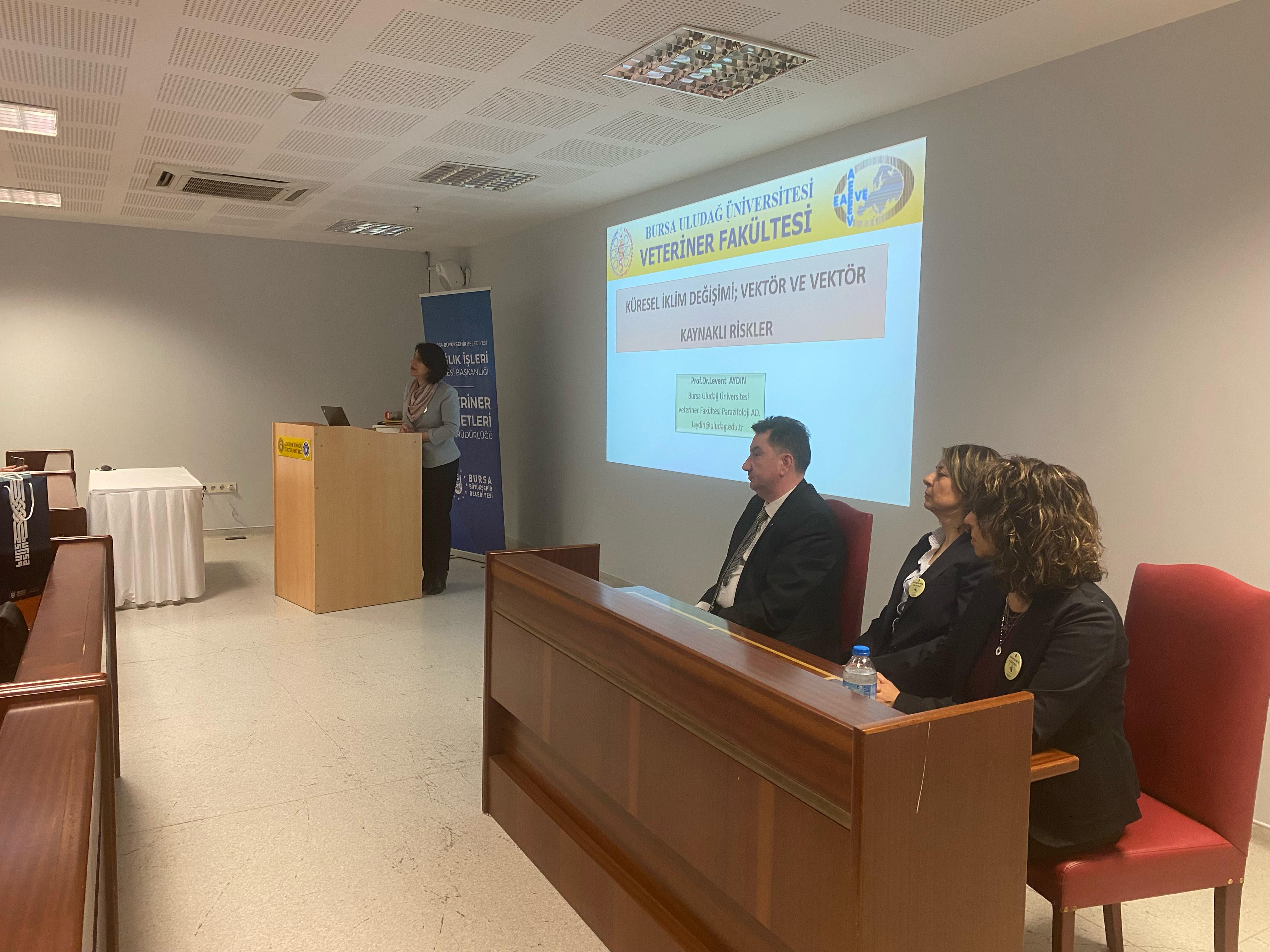 Bursa'da "İklim ve Vektörel Hastalıklar" paneli gerçekleştirildi