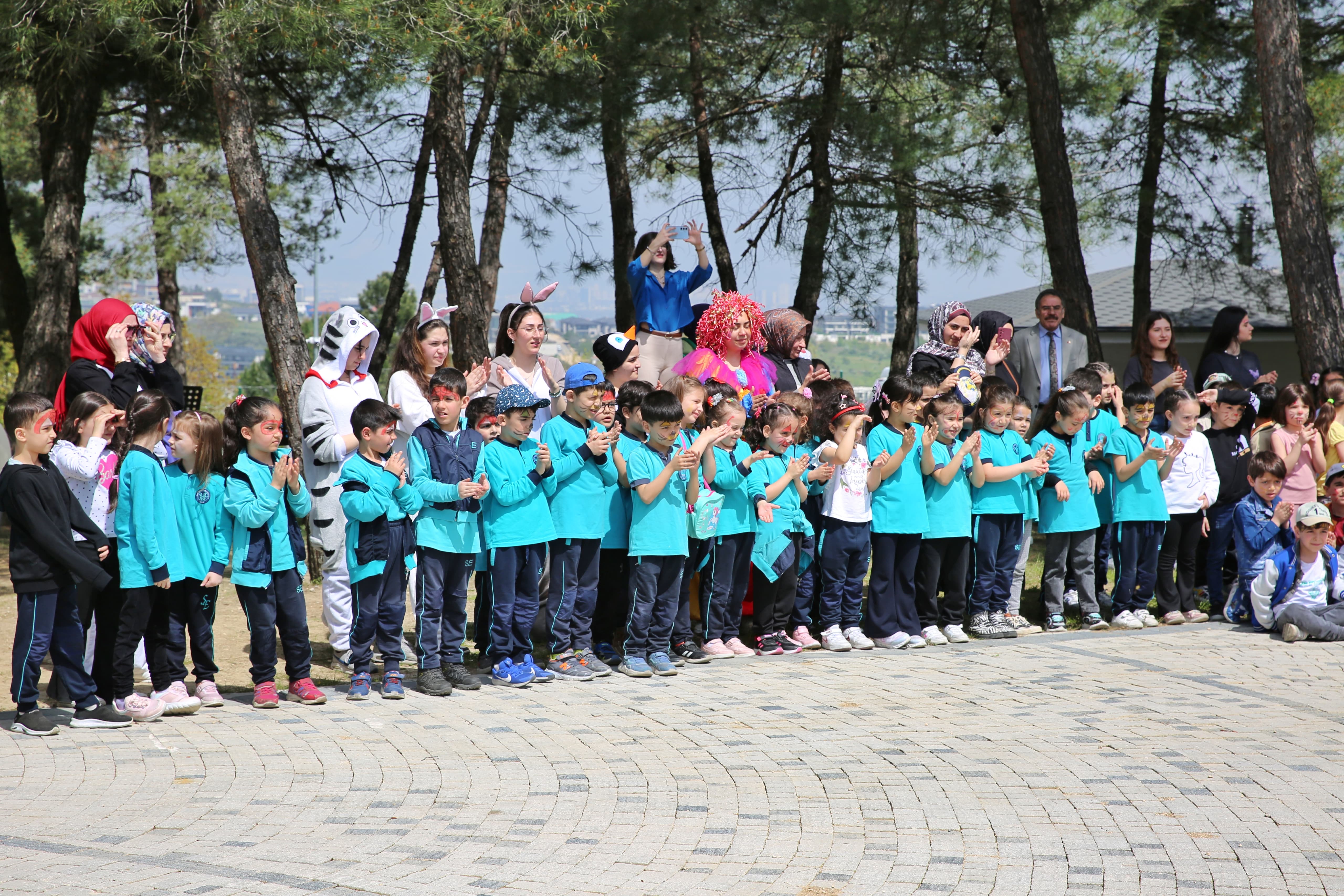 Büyükşehir Belediyesi'nden çocuklar ve hayvanlar için unutulmaz buluşma
