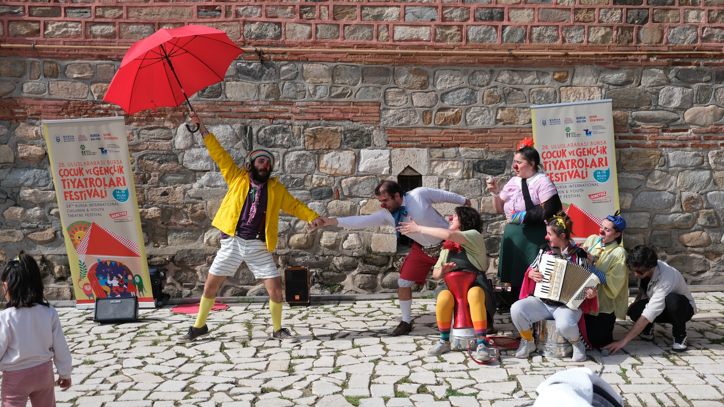 Bursa'da Çocuk ve Gençlik Tiyatroları Festivali son buldu