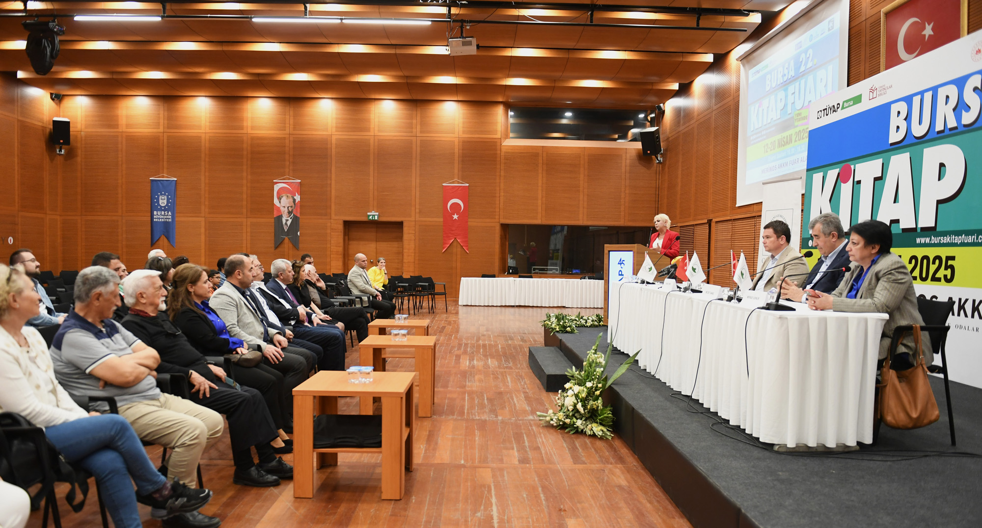 Başkan Aydın, "19 Mart’tan 19 Nisan’a Ne Oldu" söyleşisinde konuştu