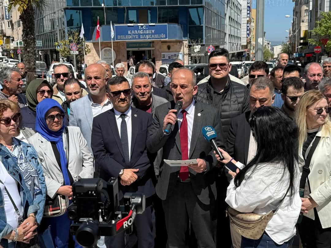 İYİ Parti'den Karacabey Başkanı'na tepki: "Halkın iradesine ihanet"