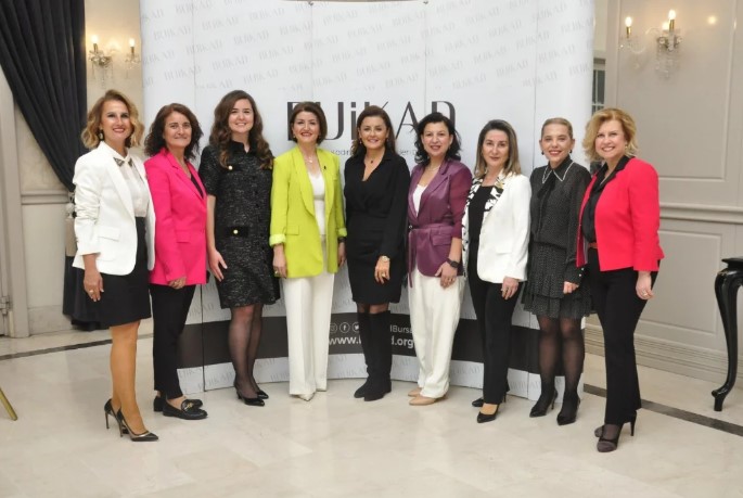 Zirveden Gelen Topuk Sesleri'nin konuğu Evrim Kuran oldu