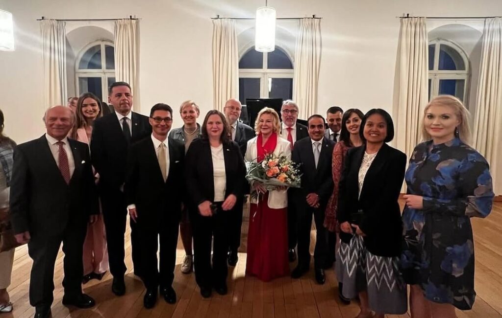 Gülsin Onay'dan Münih'te unutulmaz 23 Nisan konseri