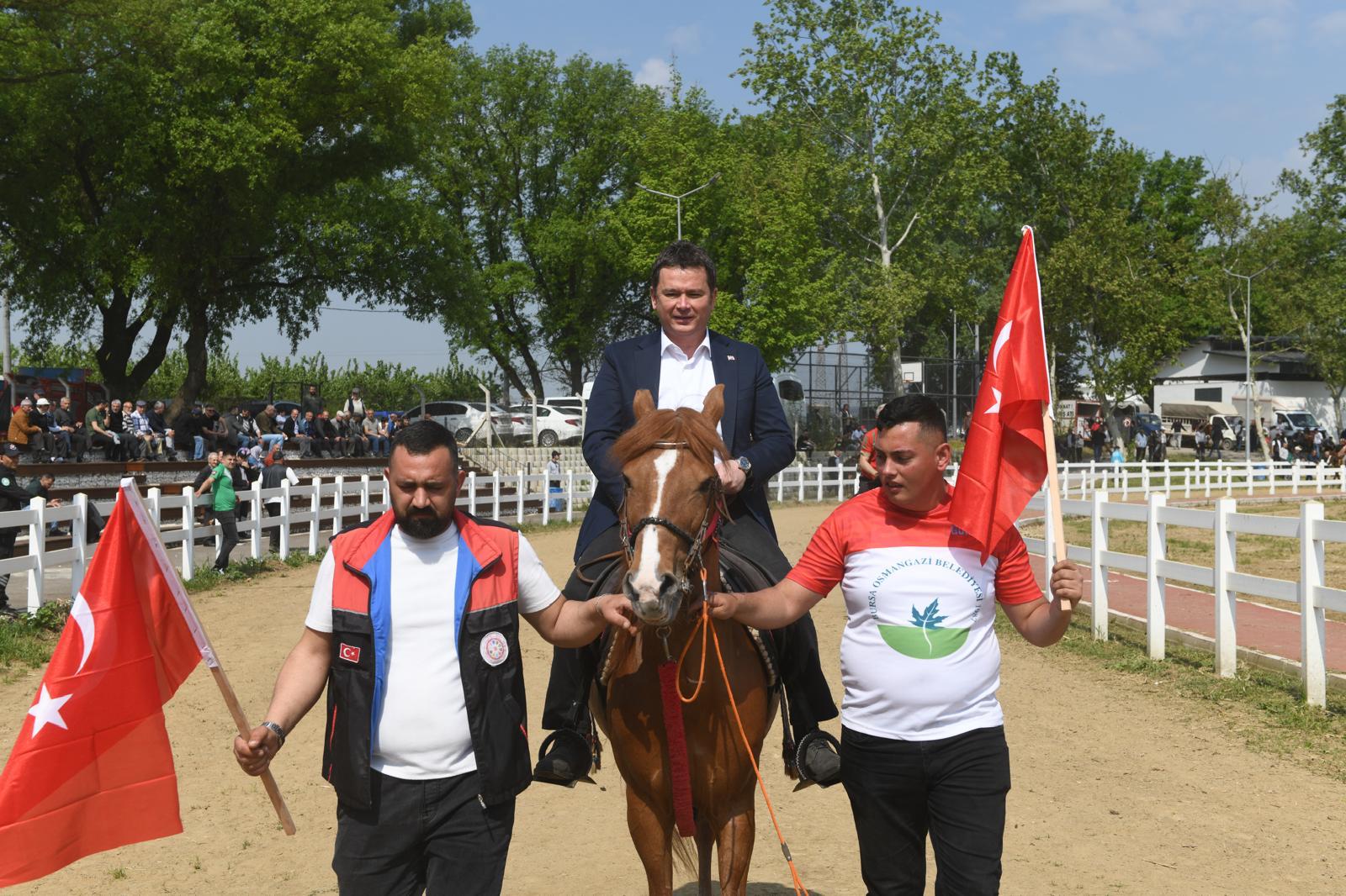 Geleneksel Rahvan At Koşusu Osmangazi'de yapıldı
