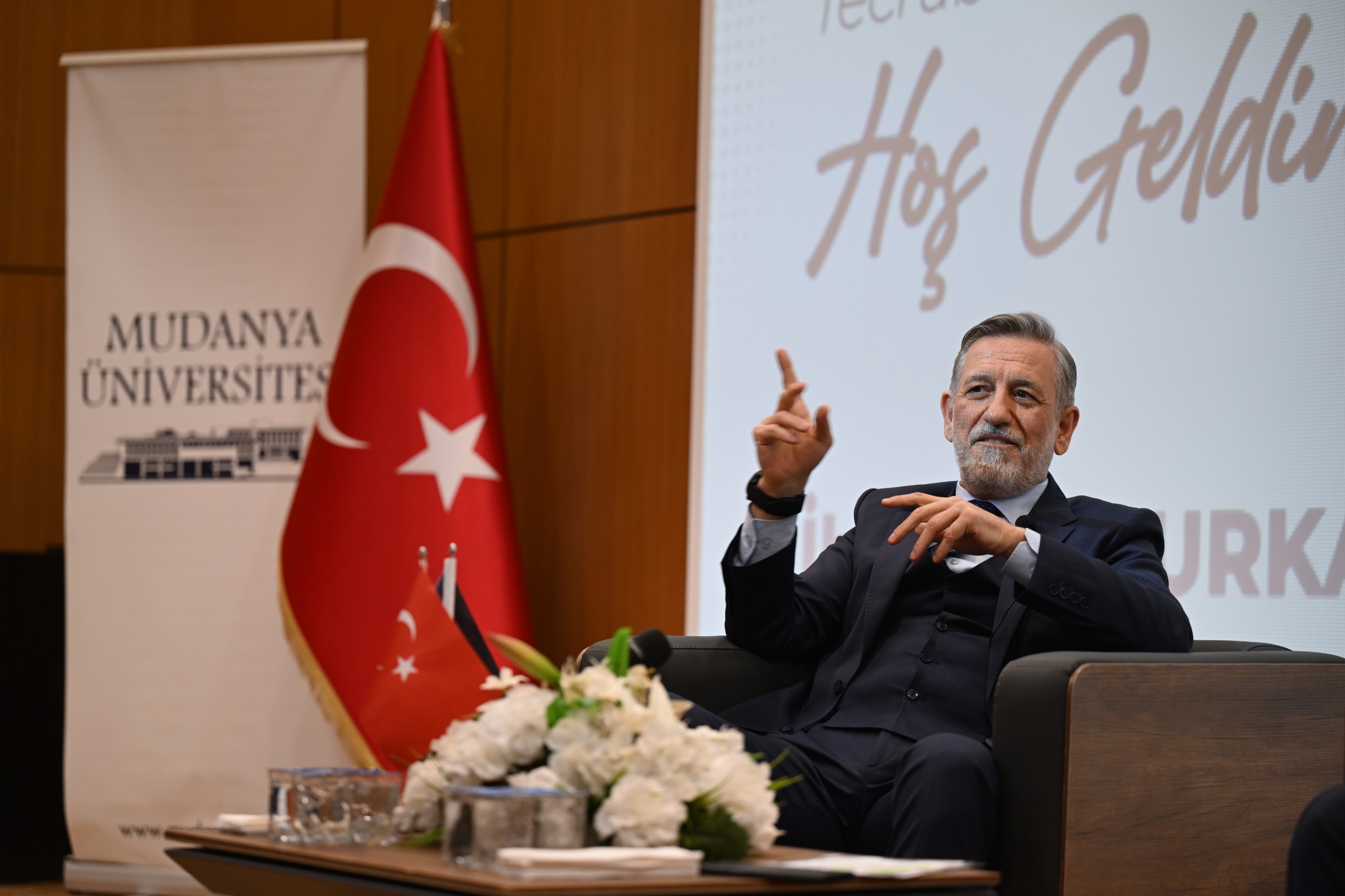 Başkan Burkay Mudanya Üniversitesi’nde gençlerle buluştu