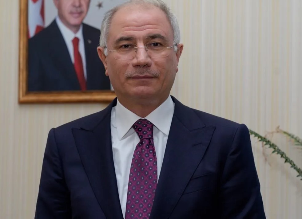 AK Parti'den PKK'nın kararına tepki: "Terörsüz Türkiye yolunda tarihi eşik"