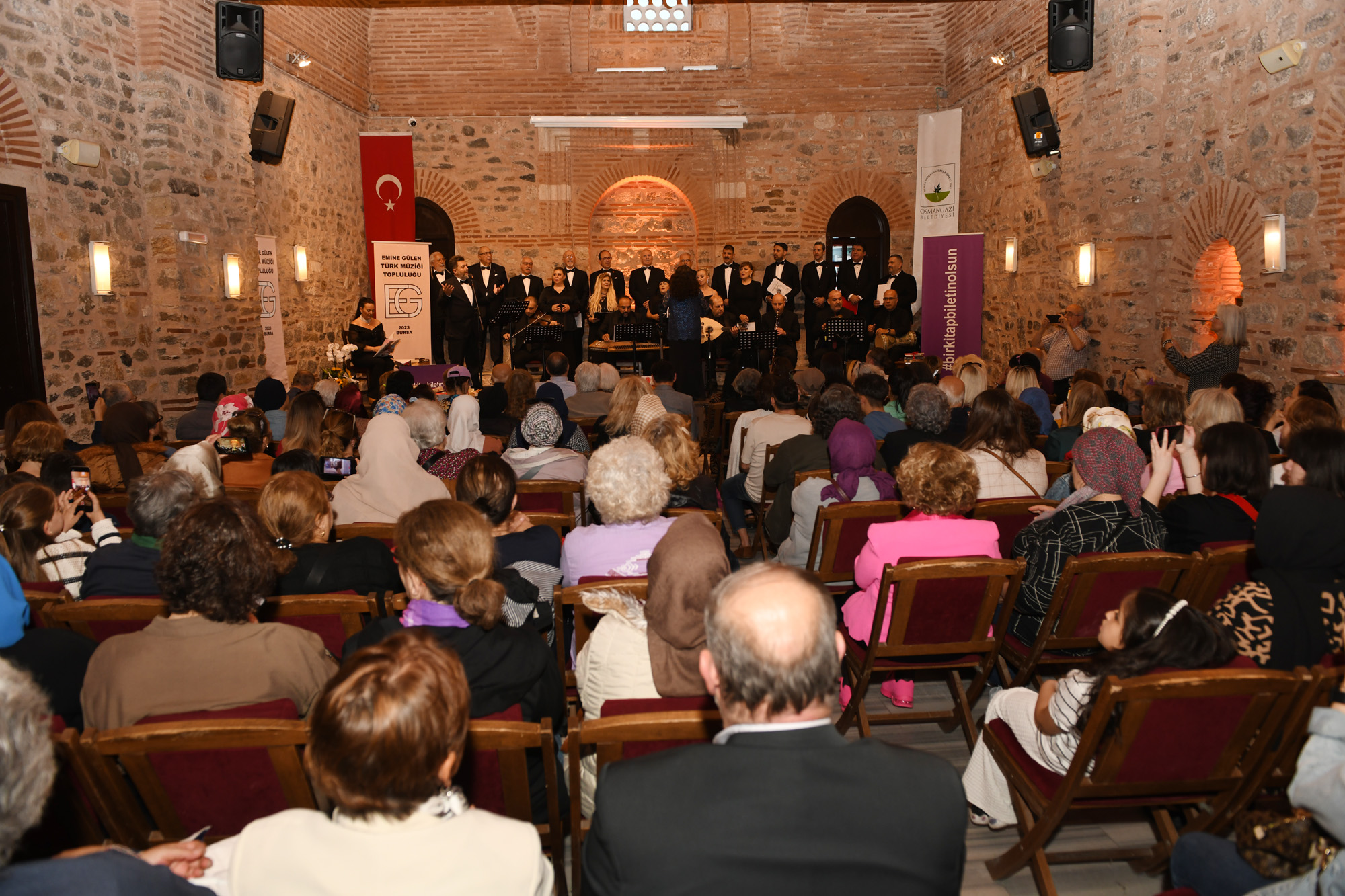 Osmangazi'den Anneler Günü'ne özel Türk Müziği Konseri