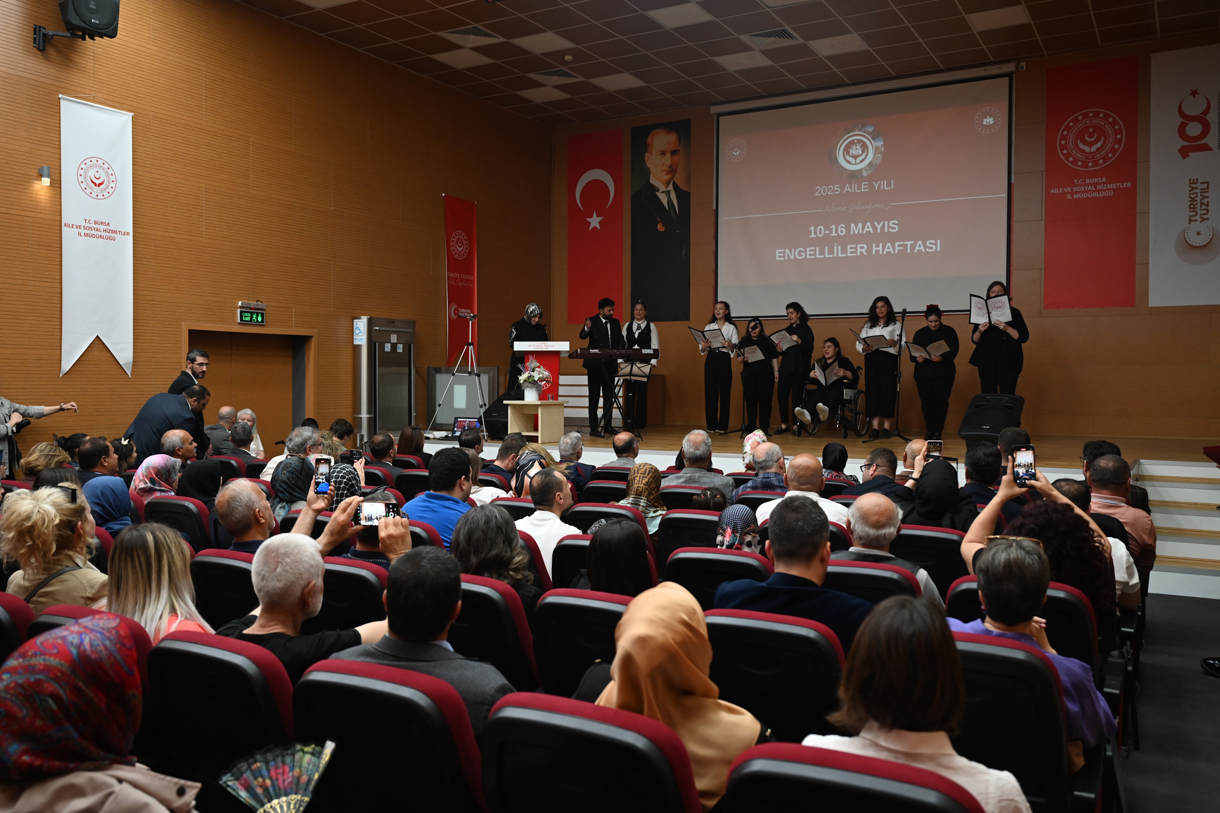 Büyükşehir'in iştirakleri engelli dostu hizmetleriyle ödüllendirildi