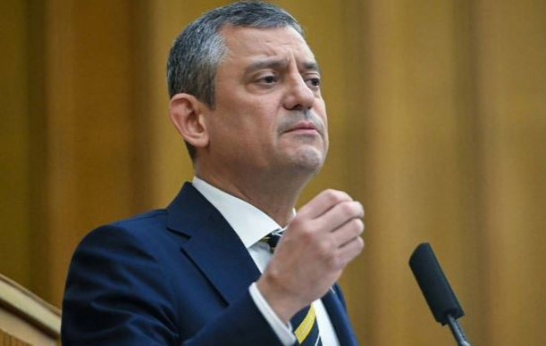 Özel'den Erdoğan'a çağrı: "Belediyeler üzerindeki siyasi baskıyı kaldırın"