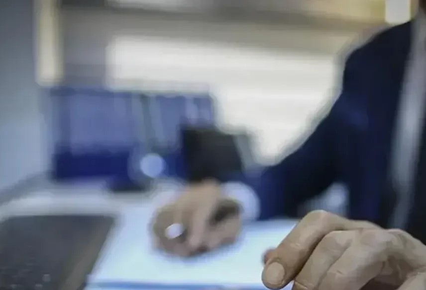 TBMM'den memurların çalışma şartlarında önemli değişiklikler