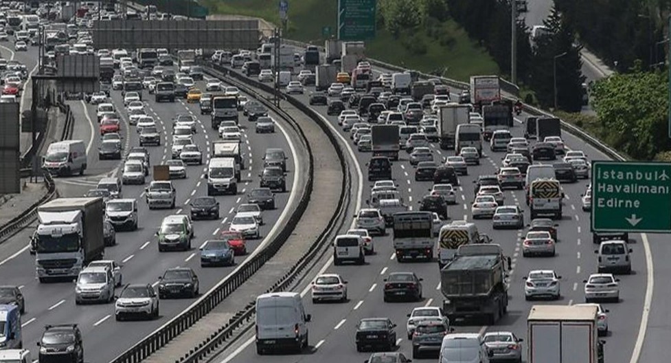 Türkiye'de trafiğe kayıtlı araç sayısı 32 milyona yaklaştı