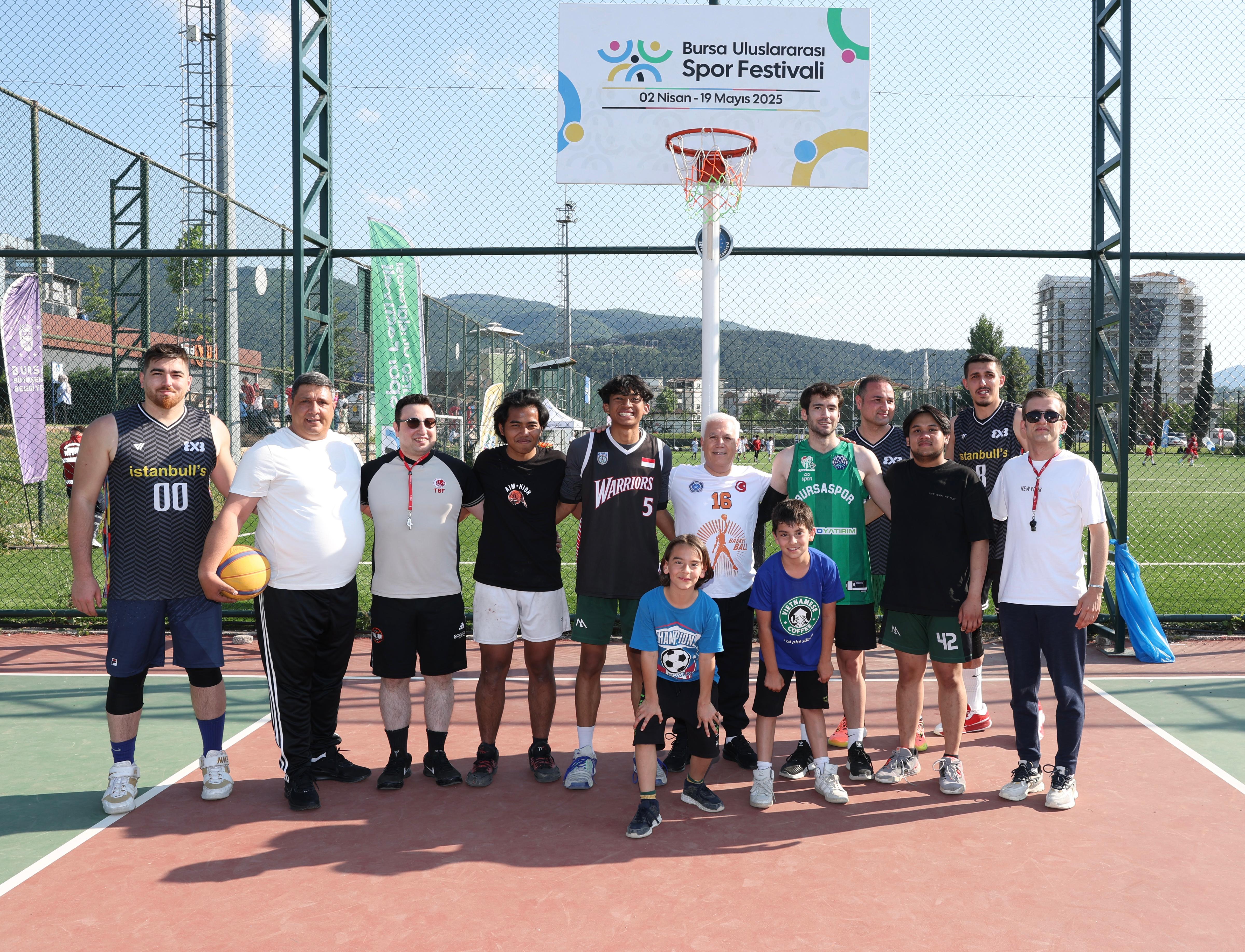 Başkan Mustafa Bozbey, gençlerle buluştu