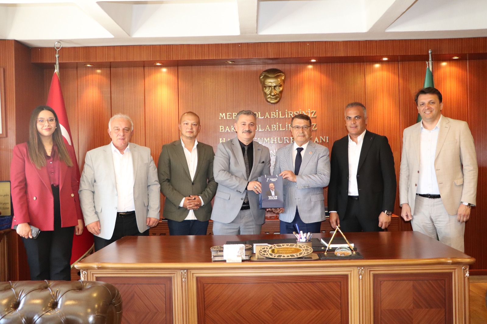 Anahtar Parti, BESOB'ta esnafın sorunlarını konuştu