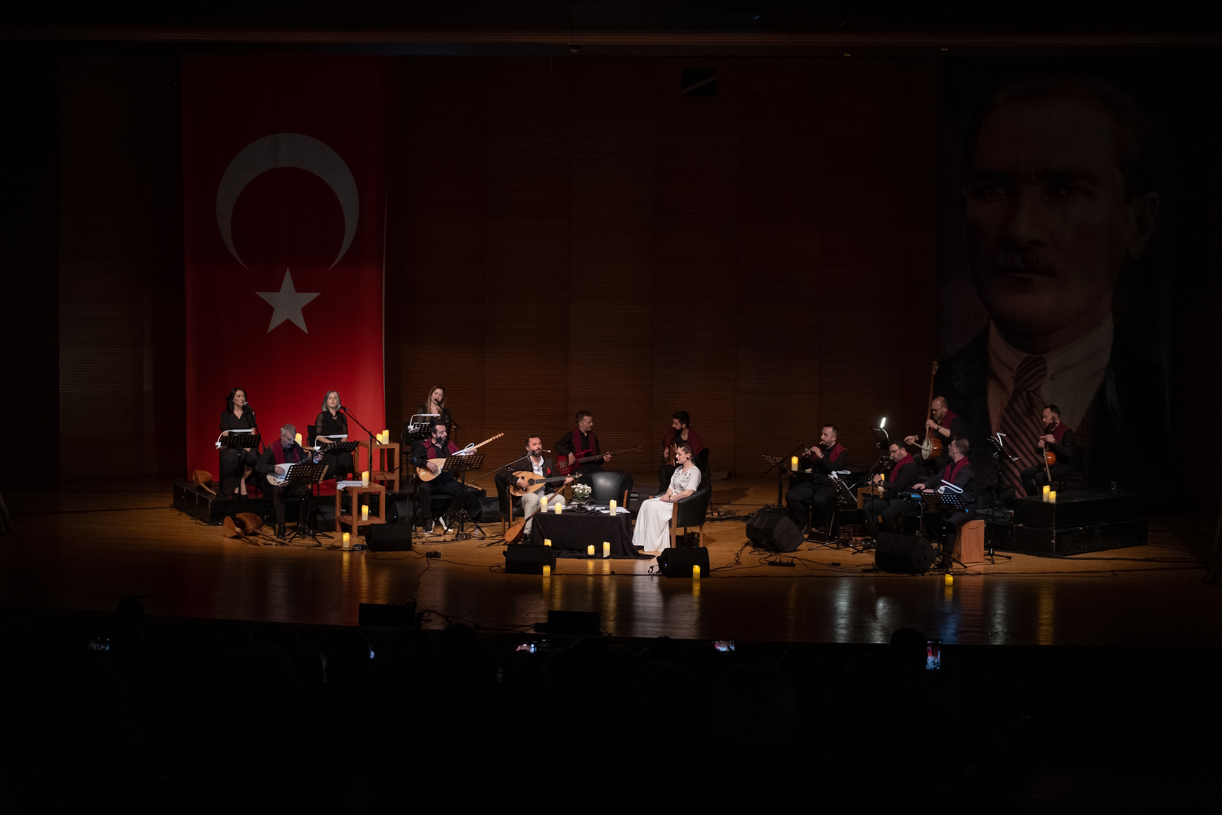 Büyükşehir'den Âşık Mahzuni Şerif ve Göksel Baktagir konserleri tam not aldı