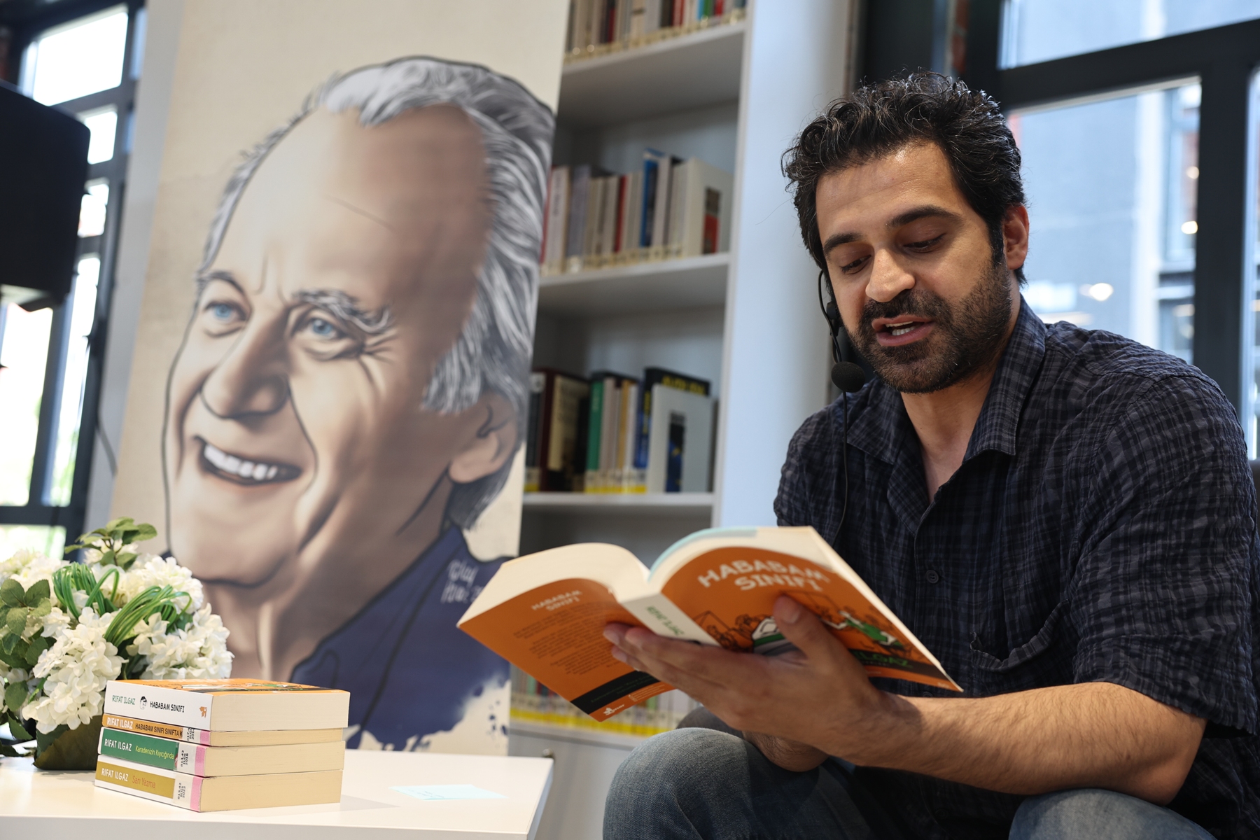 Oyuncu Uğur Uzunel, Rıfat Ilgaz ve oyunculuk üzerine konuştu