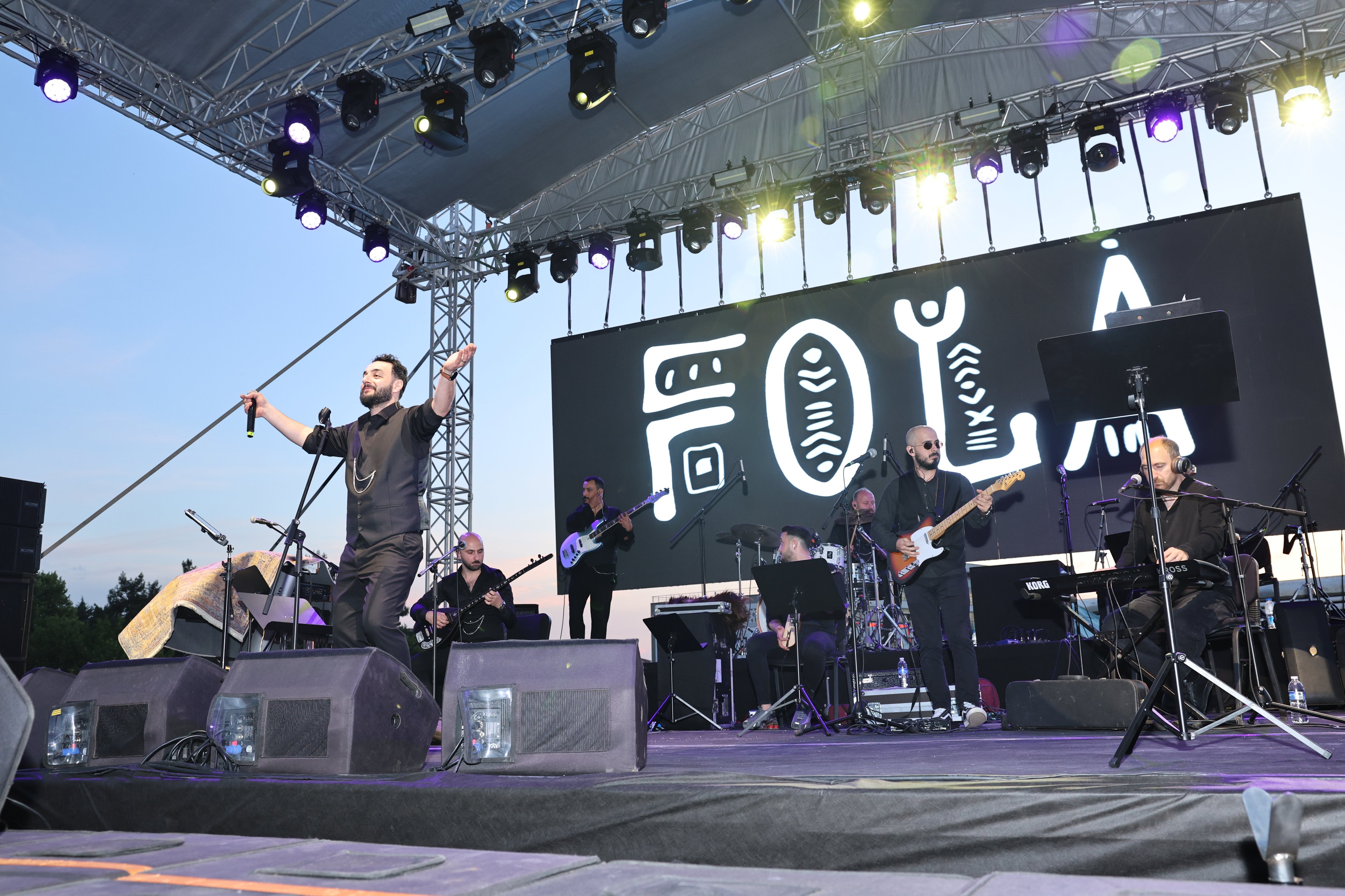 Tuğçe Kandemir'le Nilüfer Karadeniz Festivali başladı
