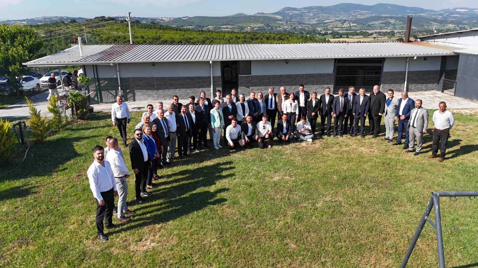 Anahtar Parti Mustafakemalpaşa'da 120 muhtarla buluştu