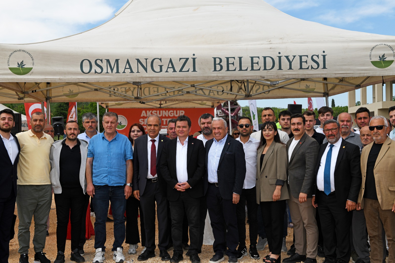 Osmangazi Aksungur'da yeni spor tesisi temeli atıldı