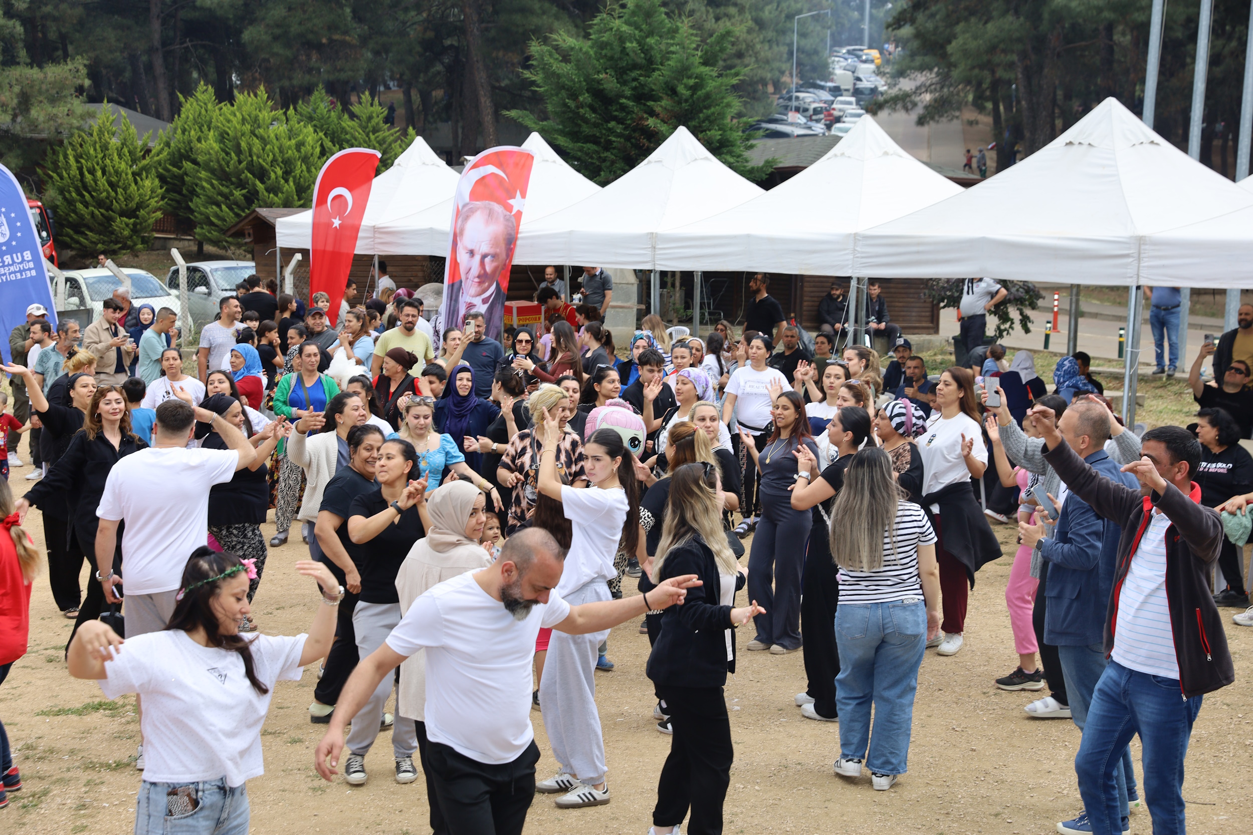 Roman kültürü Bursa Büyükşehir Belediyesi Şenliği'nde buluştu