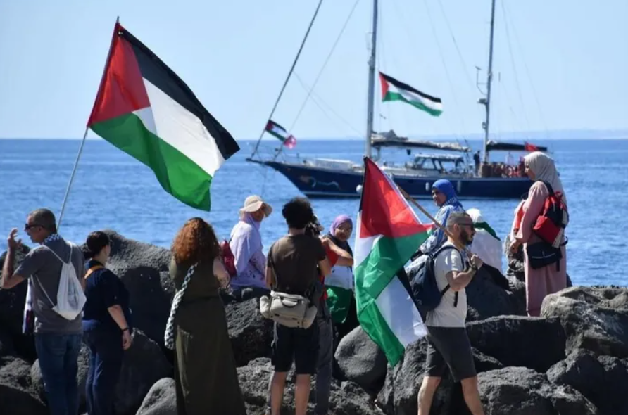 Dışişleri’nden Madleen açıklaması: İsrail bir kez daha terör devleti olduğunu gösterdi
