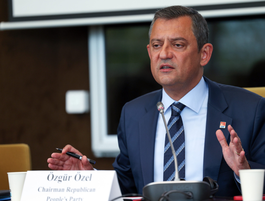 Özgür Özel’den Erdoğan’a çağrı, siyasetten peş peşe tepkiler