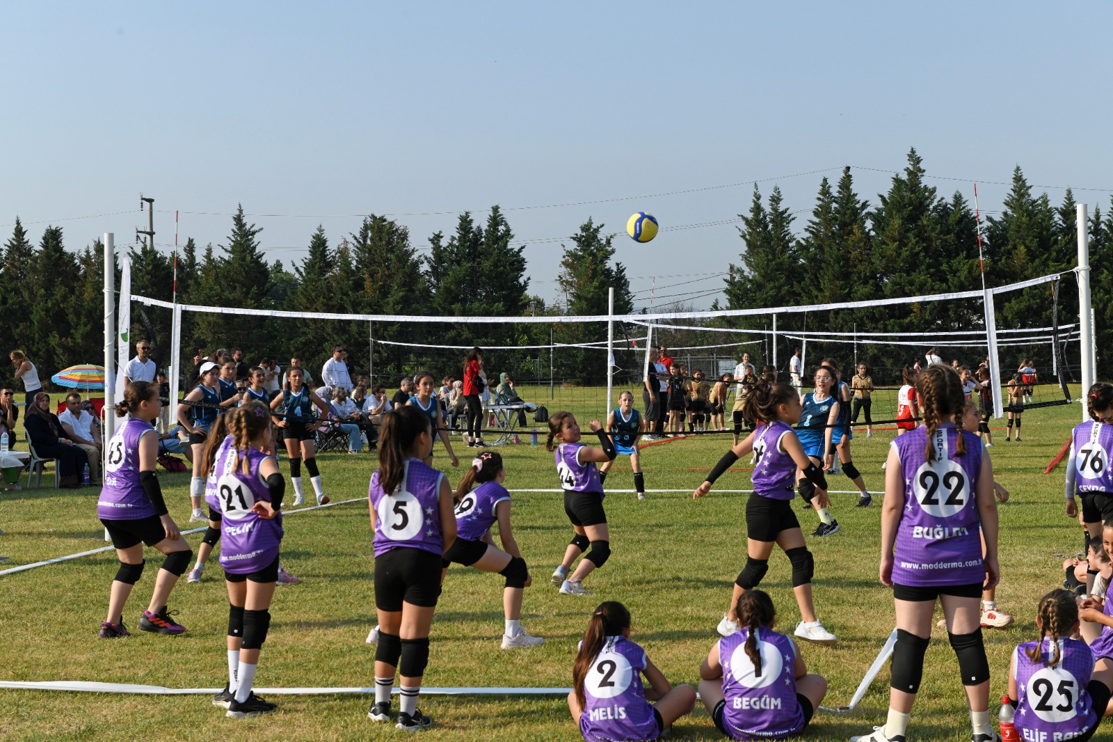 Osmangazi’de kız çocukları için Mini Voleybol Şenliği