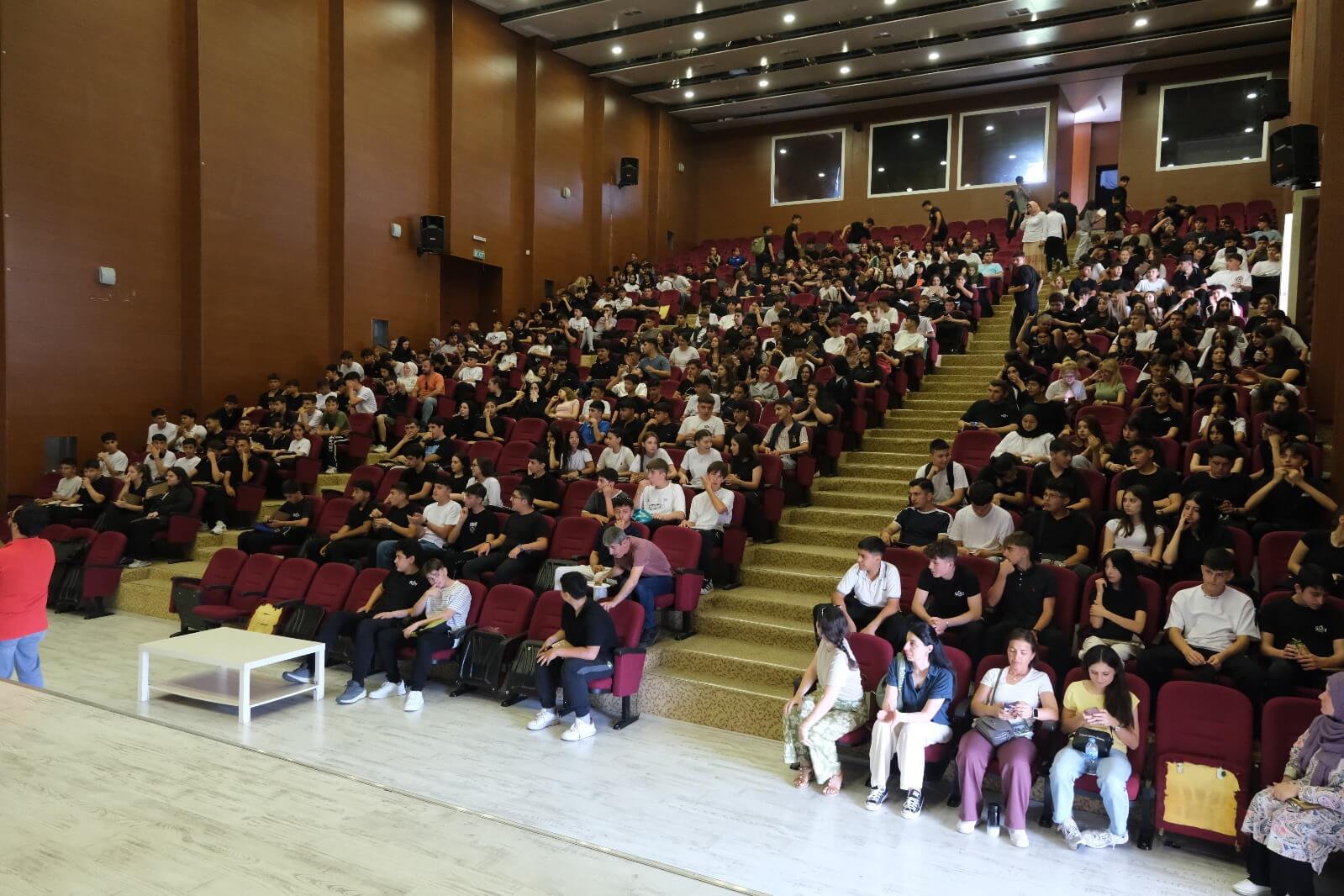 Bursa AB Bilgi Merkezi’nden gençlere çevre bilinci