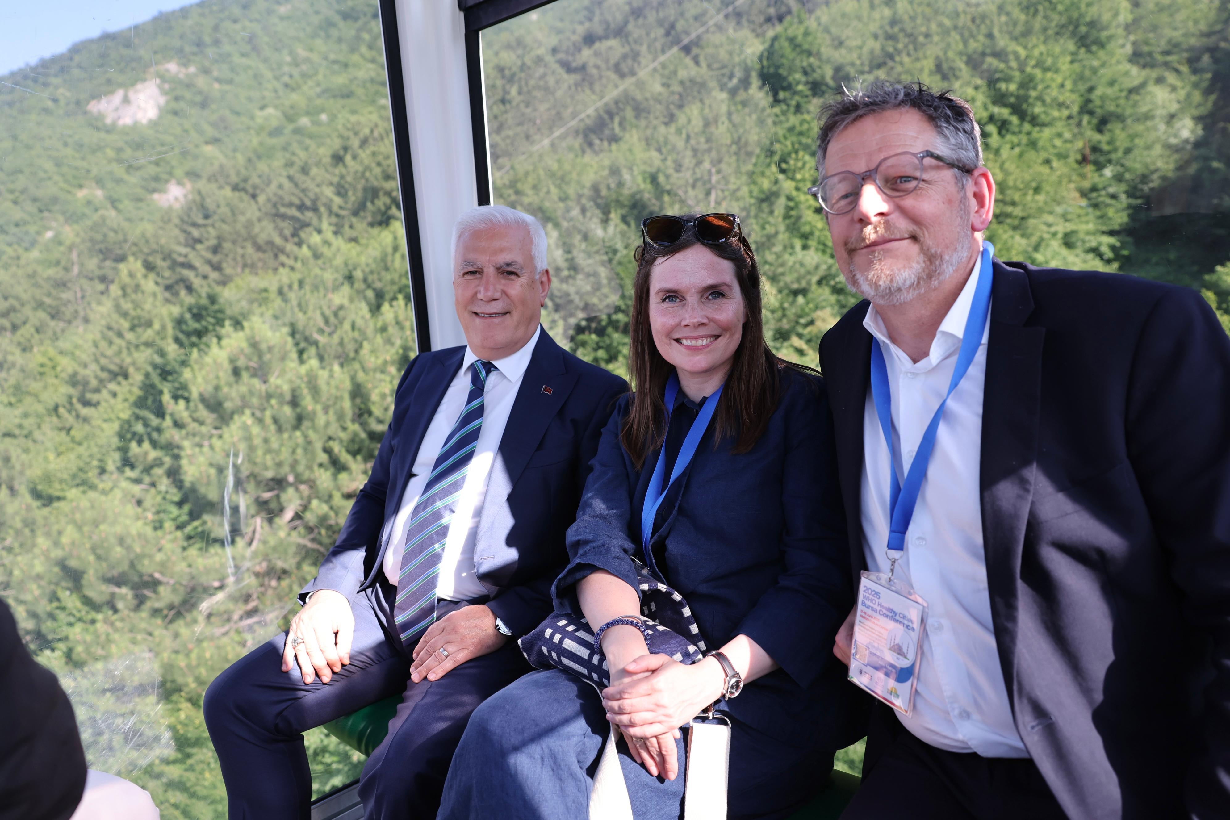 Mustafa Bozbey, DSÖ konuklarına Bursa’yı tanıttı